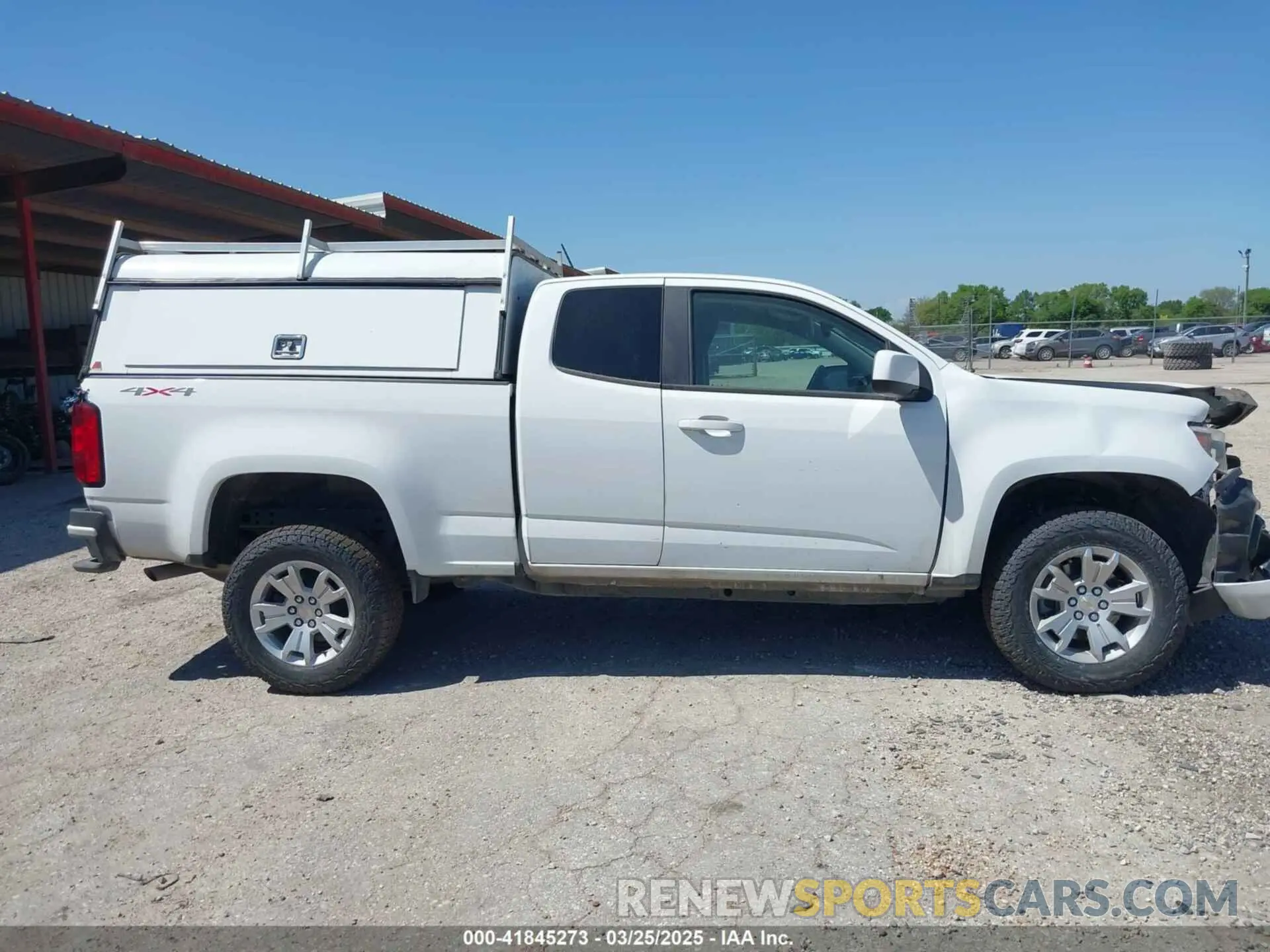 13 Photograph of a damaged car 1GCHTCEN5N1152745 CHEVROLET COLORADO 2022