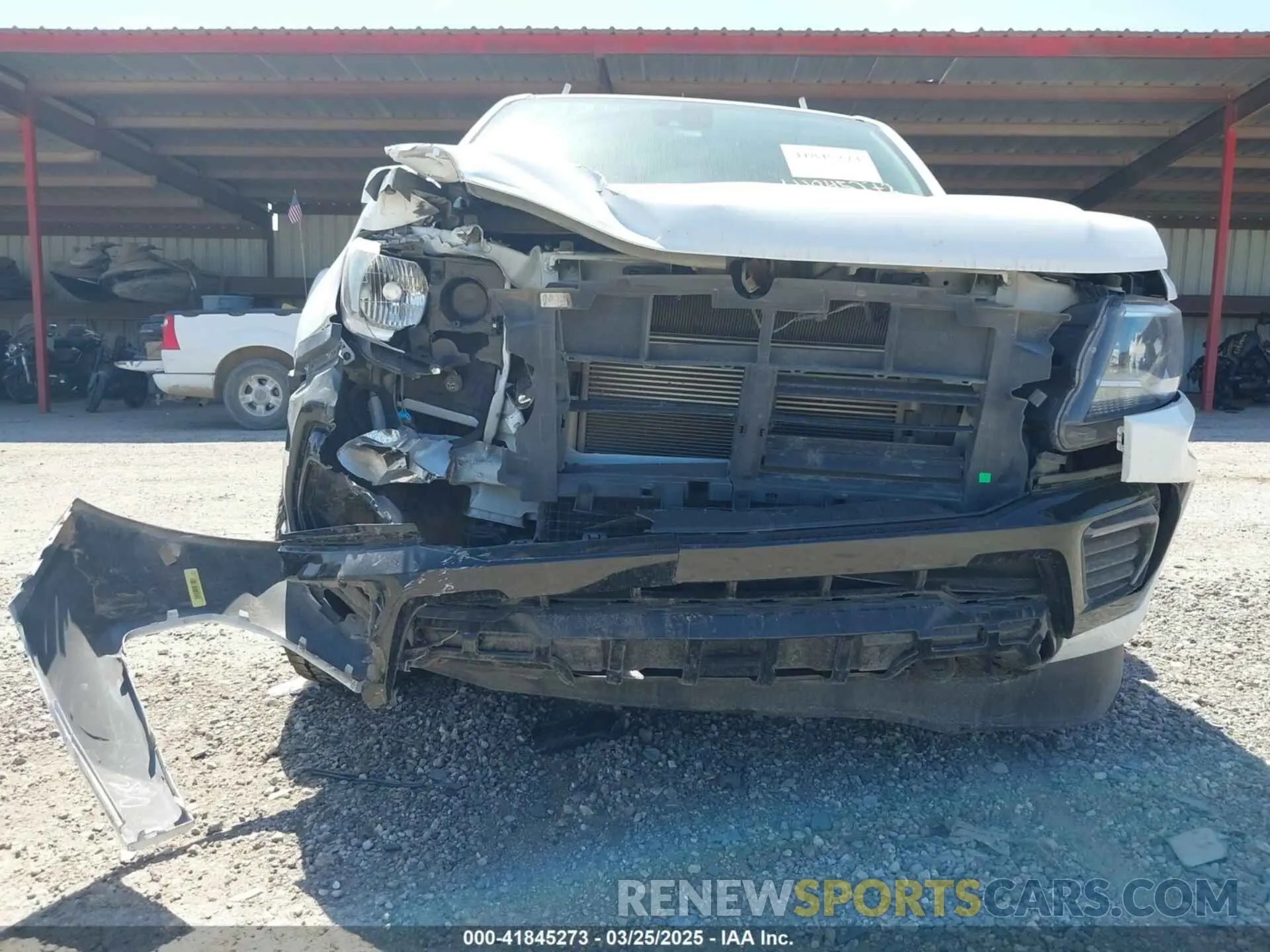 6 Photograph of a damaged car 1GCHTCEN5N1152745 CHEVROLET COLORADO 2022