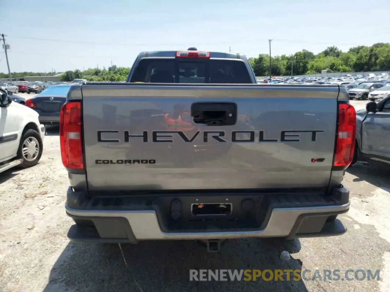 6 Photograph of a damaged car 1GCHTCEN7N1108505 CHEVROLET COLORADO 2022