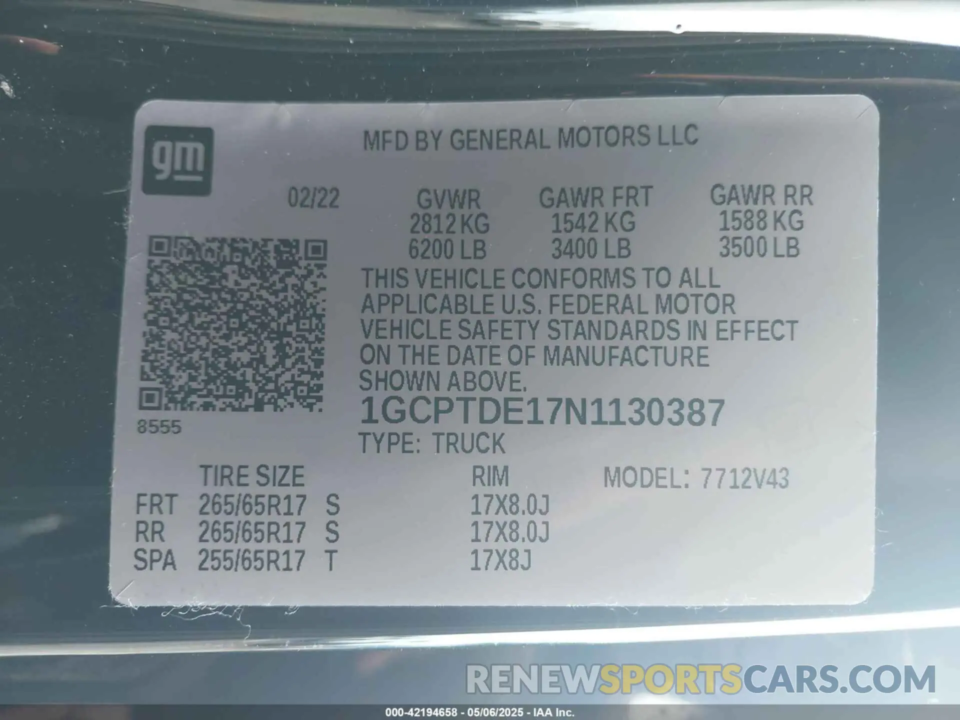 9 Photograph of a damaged car 1GCPTDE17N1130387 CHEVROLET COLORADO 2022