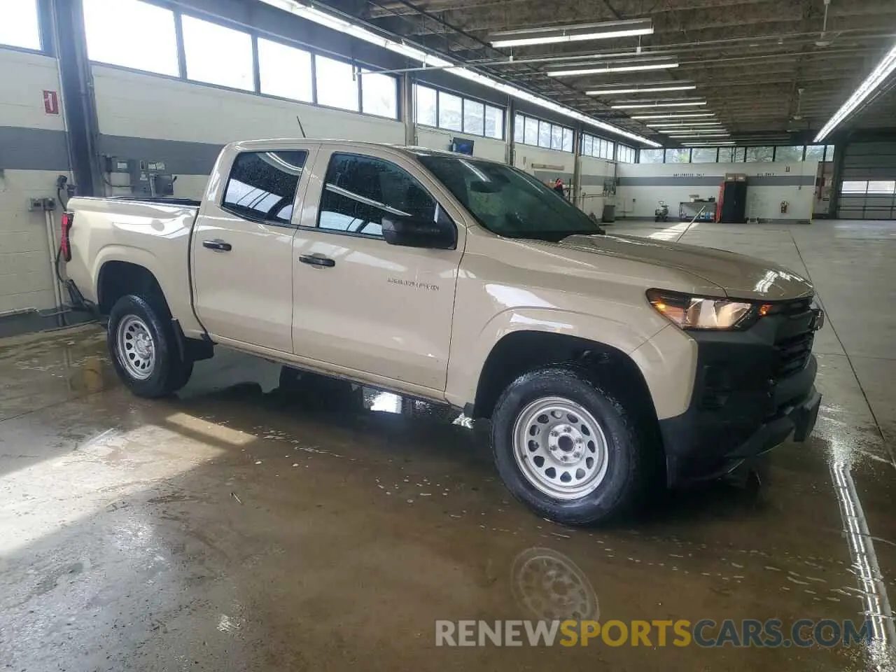 4 Photograph of a damaged car 1GCGSBEC1P1262802 CHEVROLET COLORADO 2023