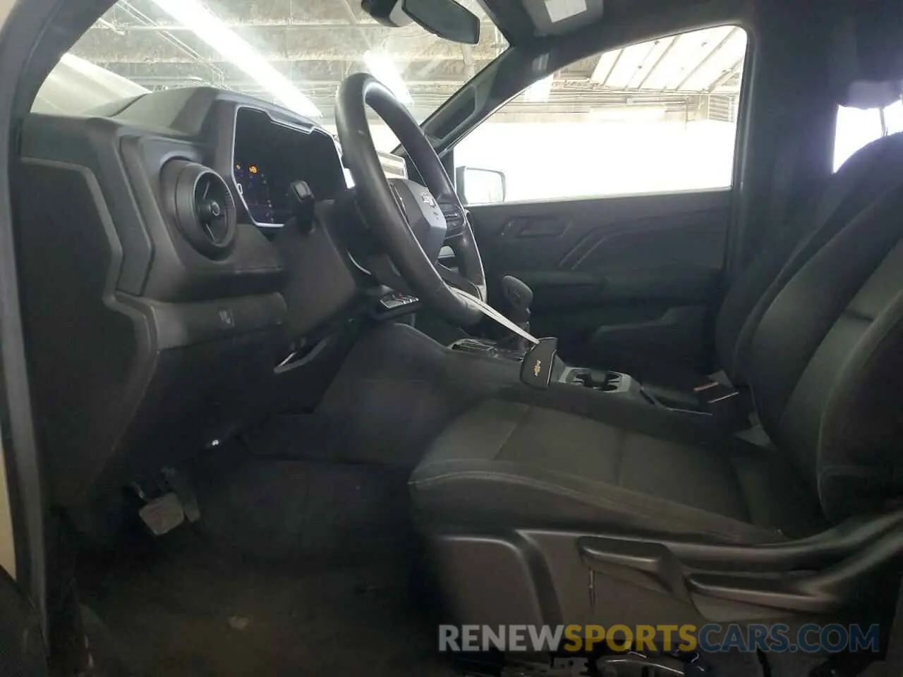 7 Photograph of a damaged car 1GCGSBEC1P1262802 CHEVROLET COLORADO 2023