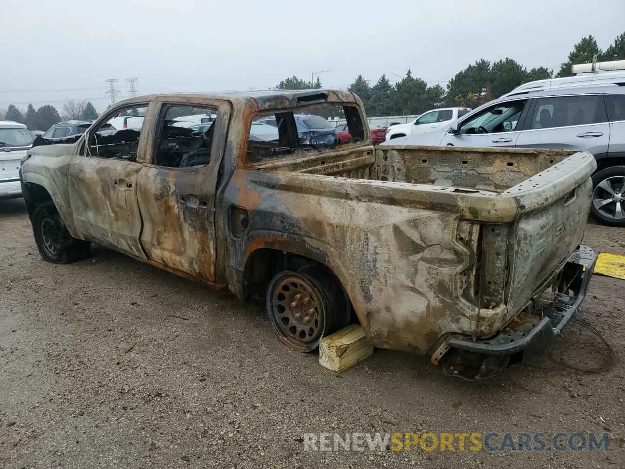 2 Photograph of a damaged car 1GCGSBEC1P1265389 CHEVROLET COLORADO 2023