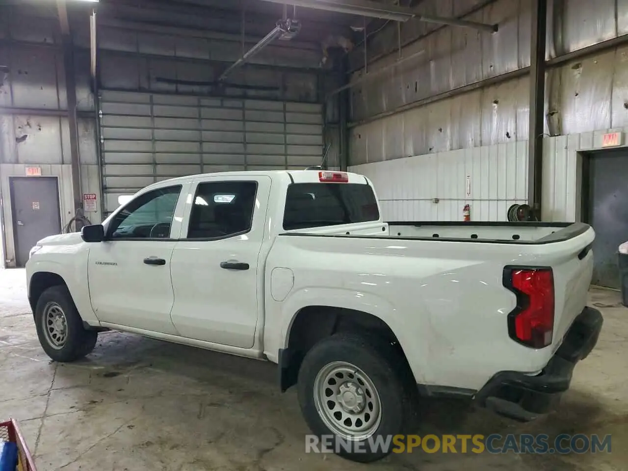 2 Photograph of a damaged car 1GCGSBEC2P1264171 CHEVROLET COLORADO 2023
