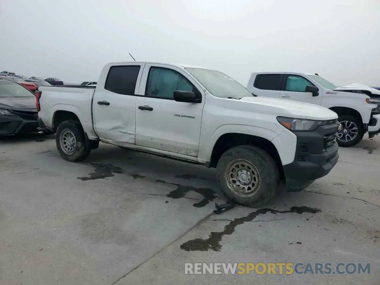 4 Photograph of a damaged car 1GCGSBECXP1207295 CHEVROLET COLORADO 2023