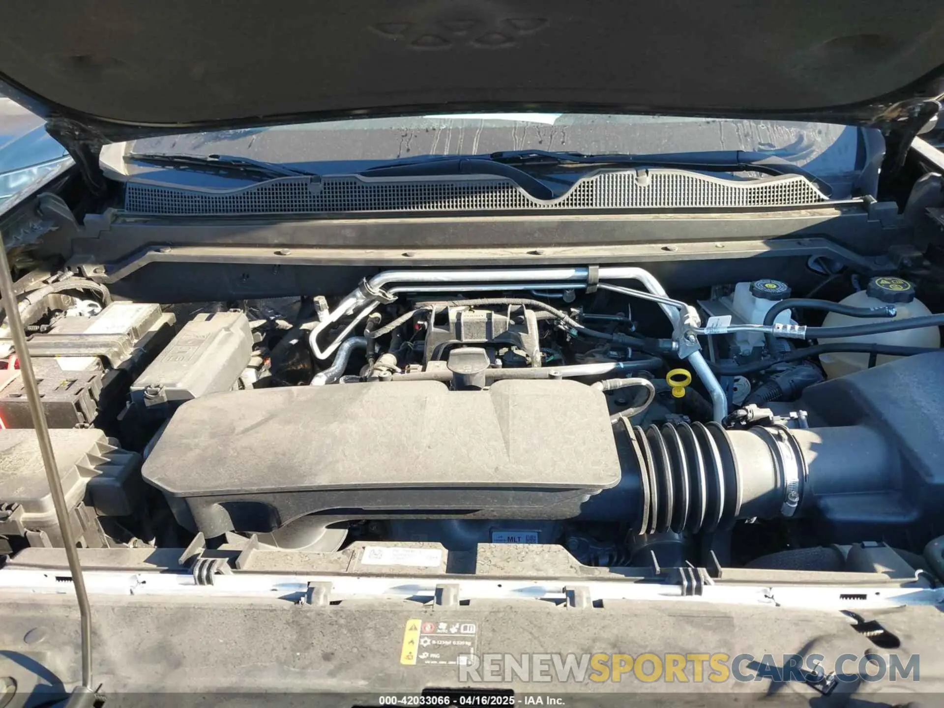 10 Photograph of a damaged car 1GCGSCEC1P1237372 CHEVROLET COLORADO 2023
