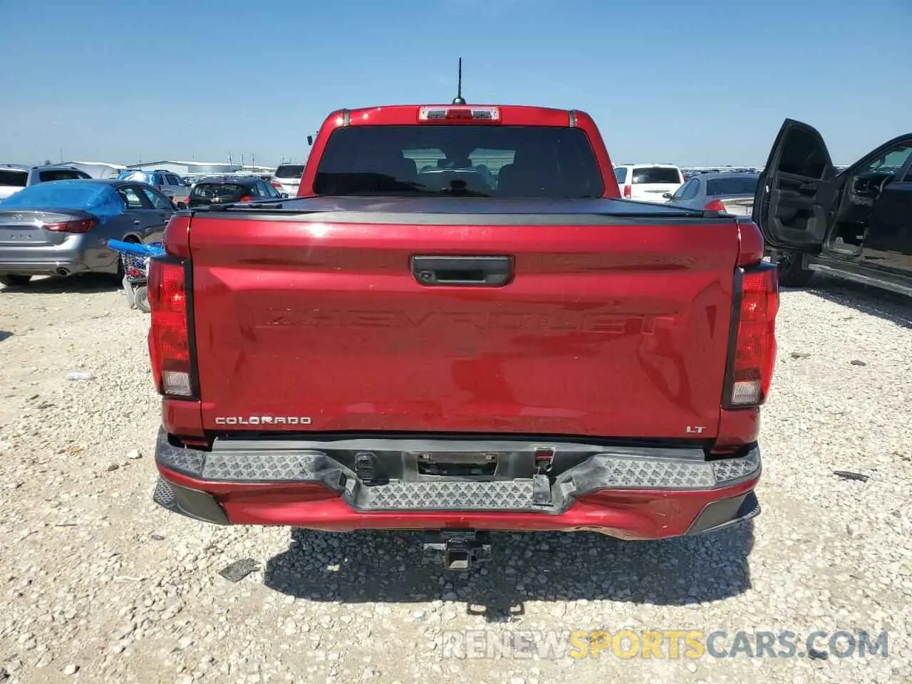 6 Photograph of a damaged car 1GCGSCEC2P1234769 CHEVROLET COLORADO 2023