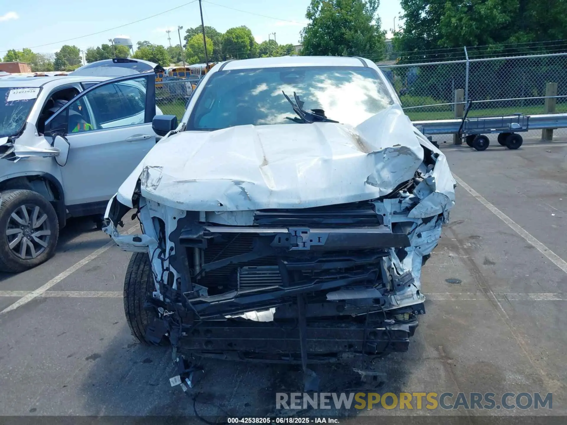 12 Photograph of a damaged car 1GCGSCECXP1206427 CHEVROLET COLORADO 2023