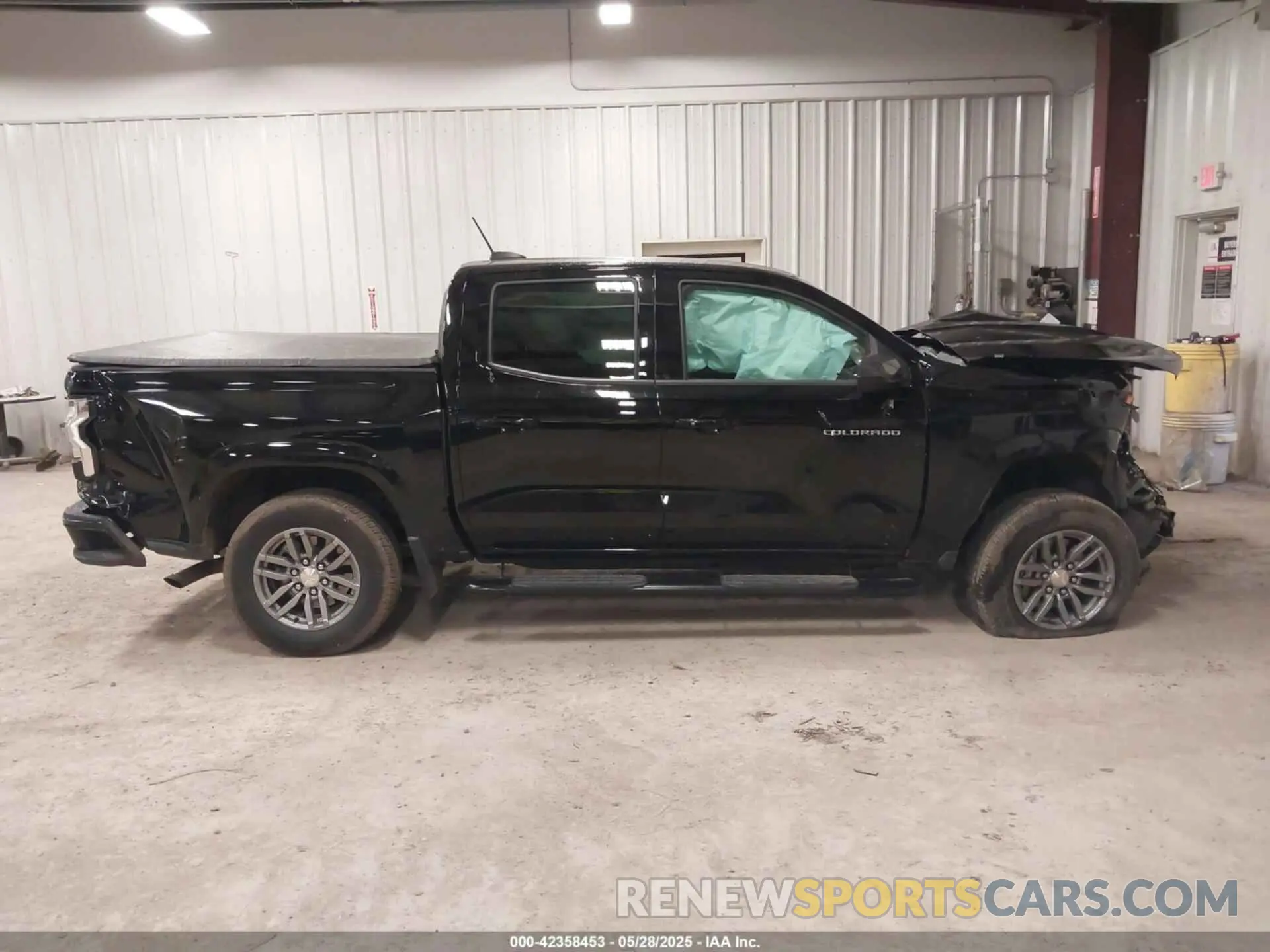 13 Photograph of a damaged car 1GCPSCEK1P1232681 CHEVROLET COLORADO 2023