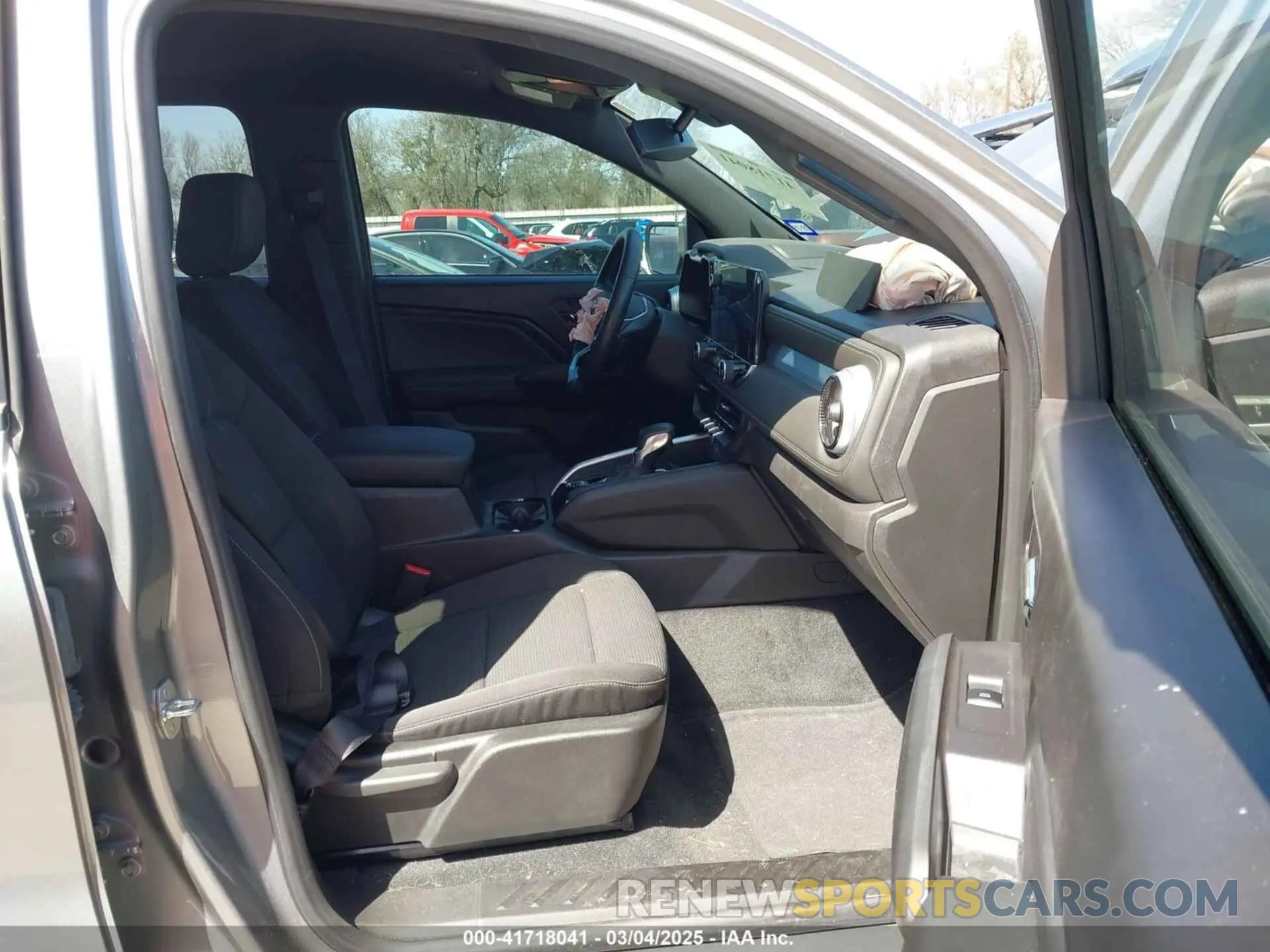 5 Photograph of a damaged car 1GCPSCEK4P1231718 CHEVROLET COLORADO 2023