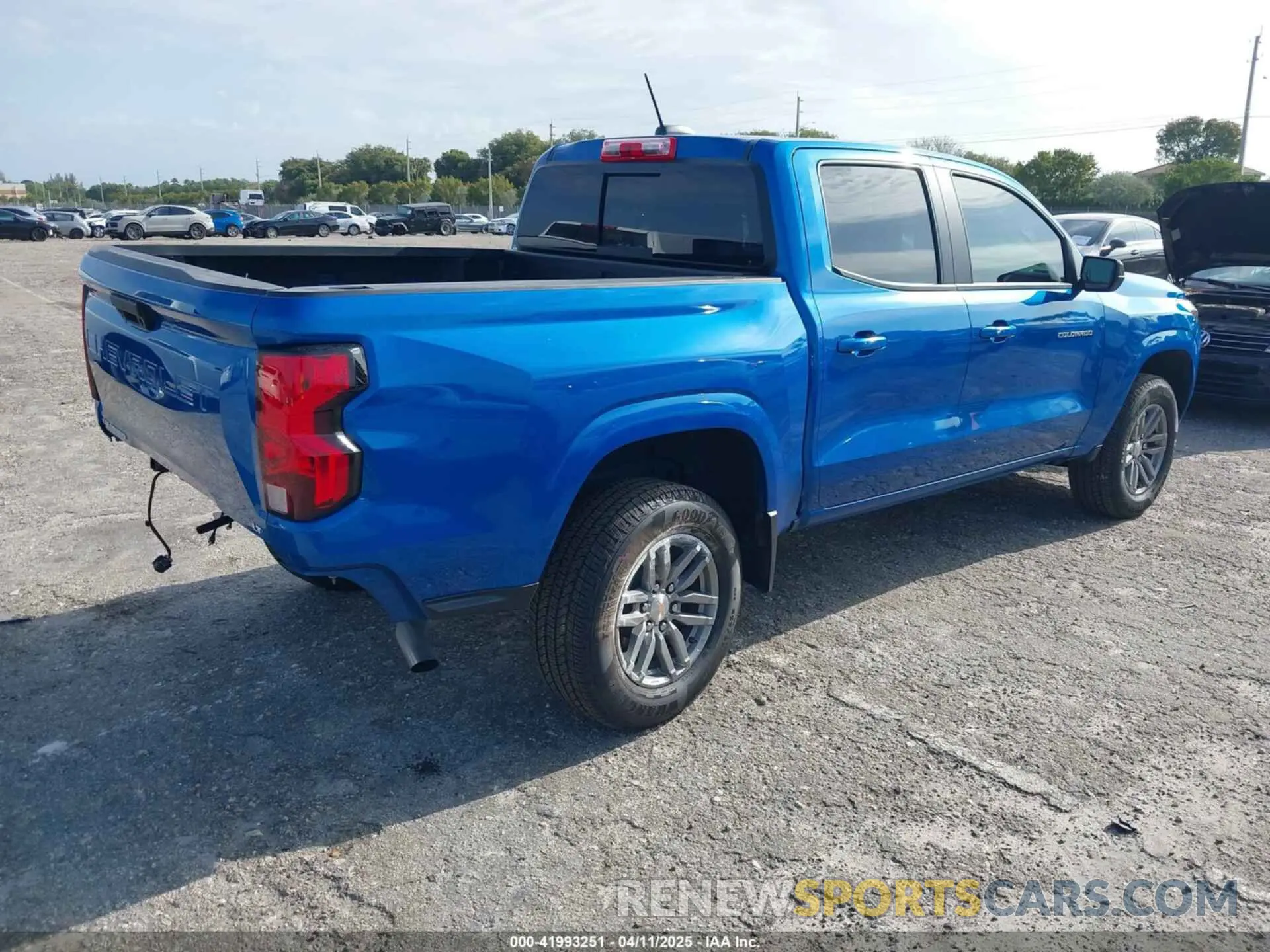 4 Photograph of a damaged car 1GCPSCEK8P1198741 CHEVROLET COLORADO 2023