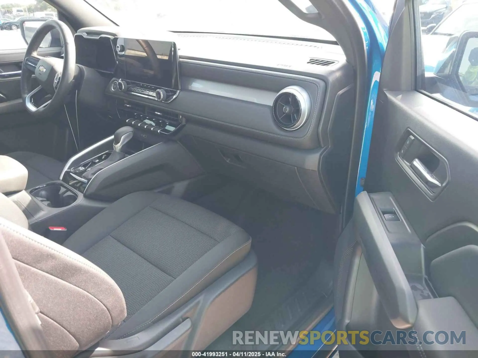 5 Photograph of a damaged car 1GCPSCEK8P1198741 CHEVROLET COLORADO 2023
