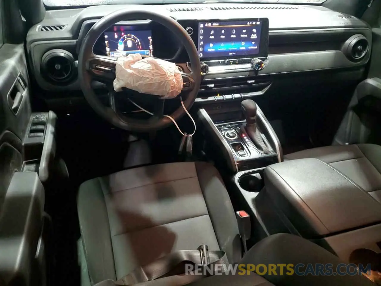 8 Photograph of a damaged car 1GCPTBEK0P1179866 CHEVROLET COLORADO 2023