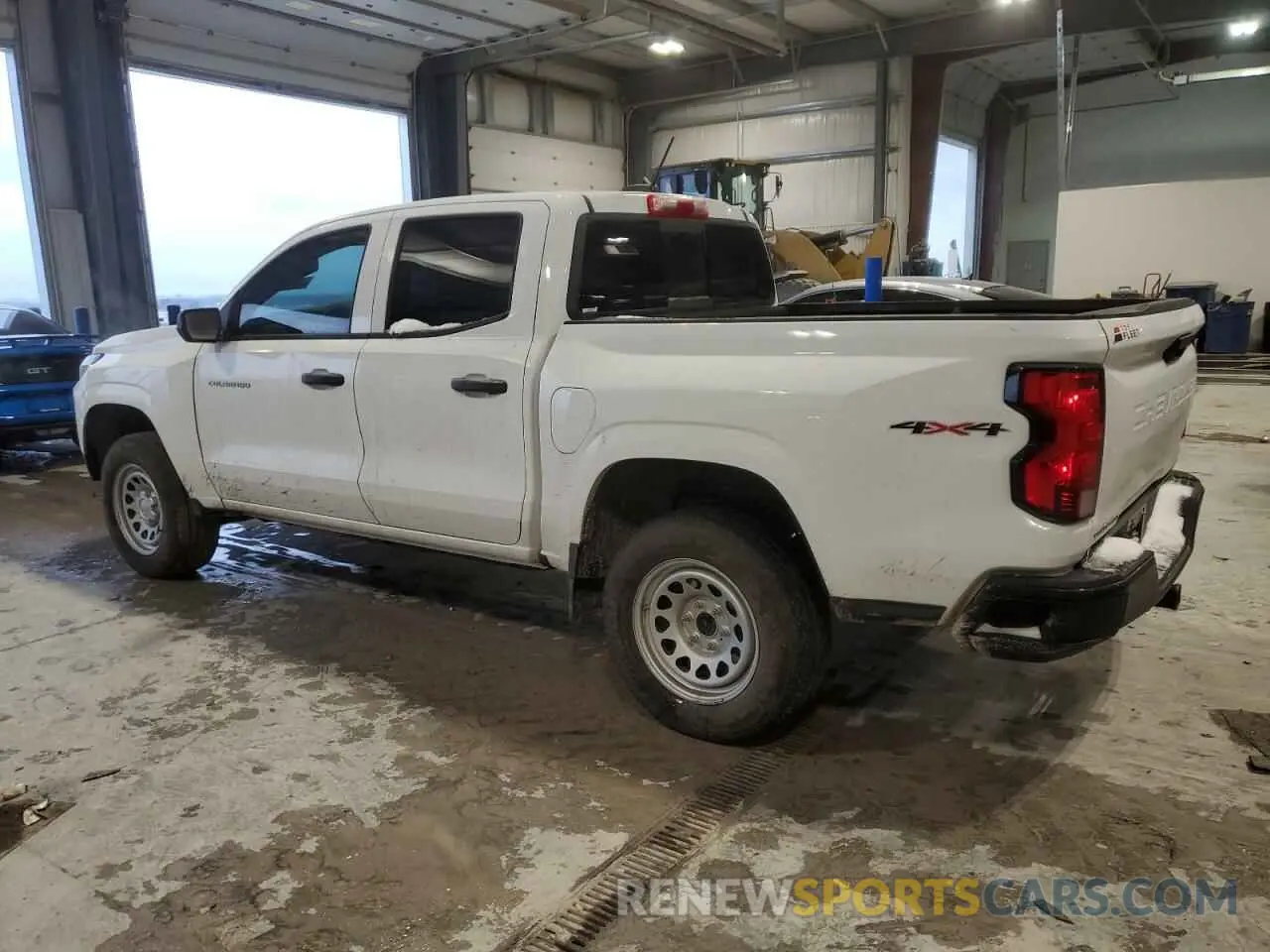 2 Photograph of a damaged car 1GCPTBEK6P1164370 CHEVROLET COLORADO 2023