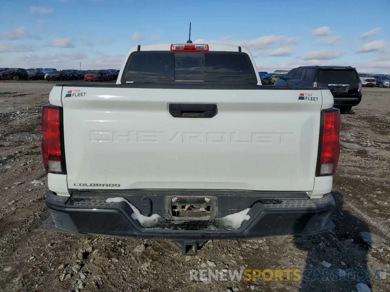 6 Photograph of a damaged car 1GCPTBEK6P1164370 CHEVROLET COLORADO 2023