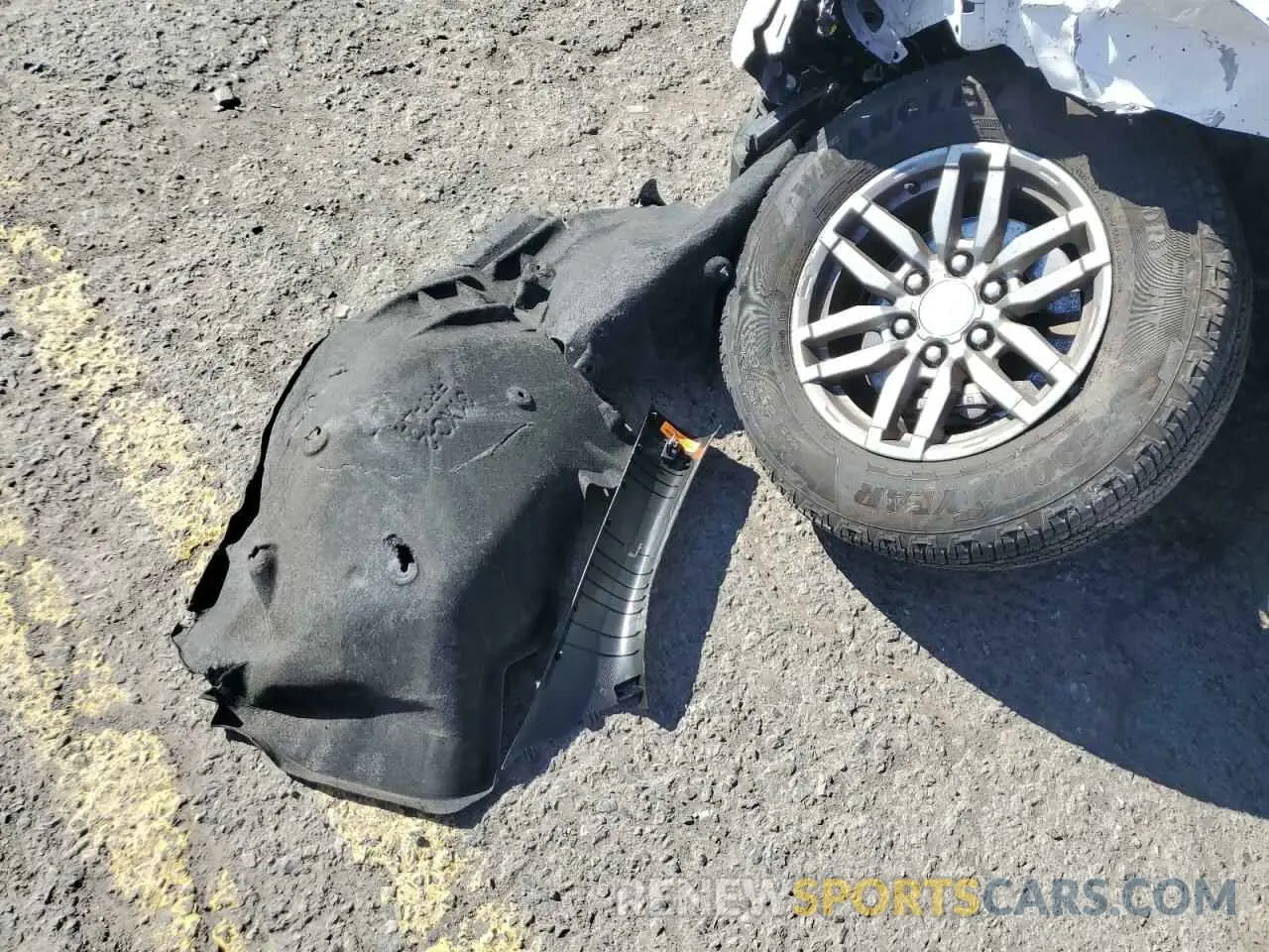 14 Photograph of a damaged car 1GCPTCEK7P1232276 CHEVROLET COLORADO 2023