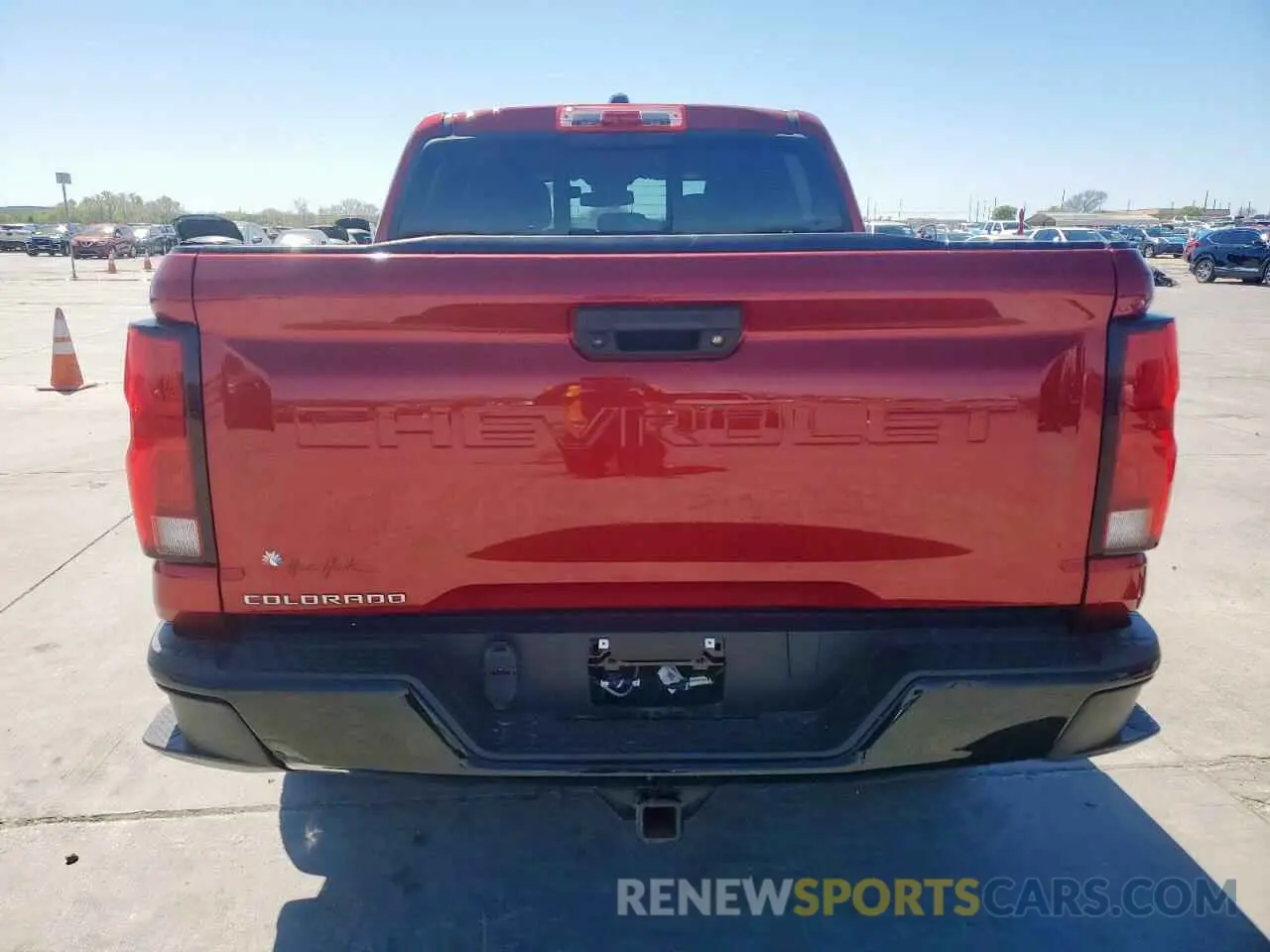 6 Photograph of a damaged car 1GCPTDEK3P1187987 CHEVROLET COLORADO 2023