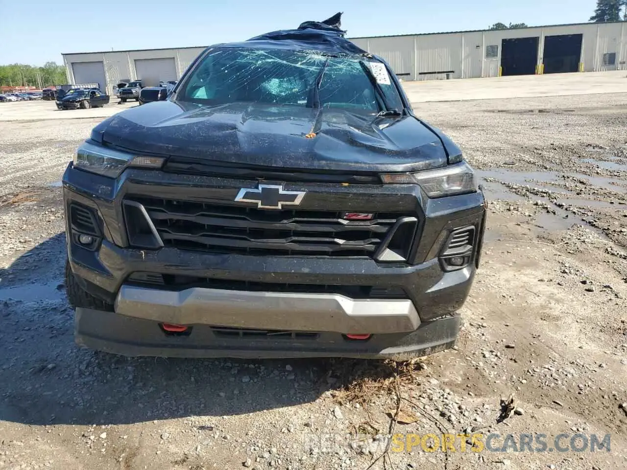 5 Photograph of a damaged car 1GCPTDEK5P1124163 CHEVROLET COLORADO 2023