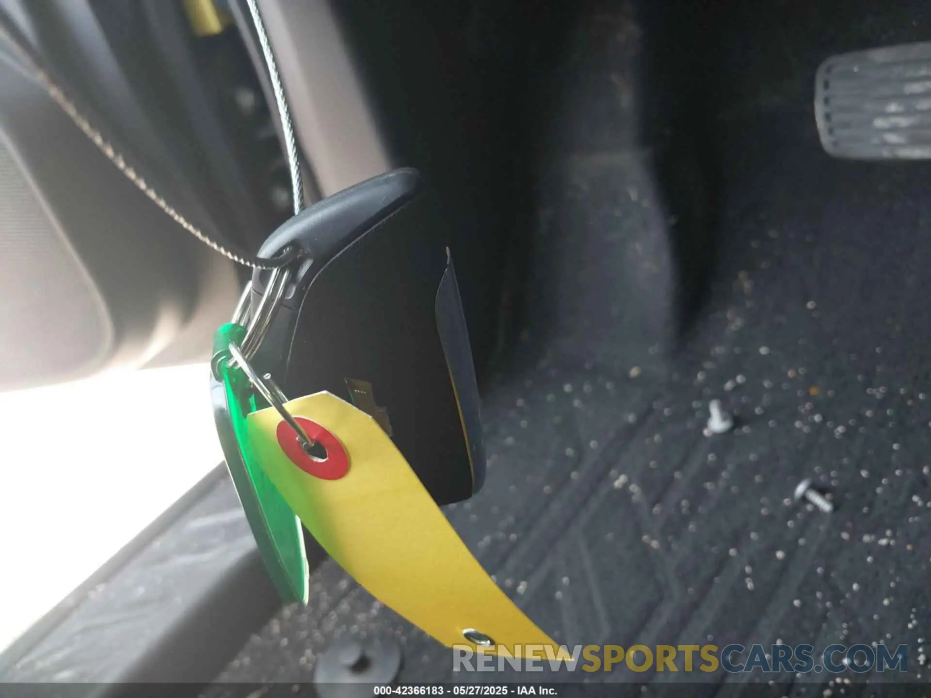 11 Photograph of a damaged car 1GCPTDEK5P1130318 CHEVROLET COLORADO 2023