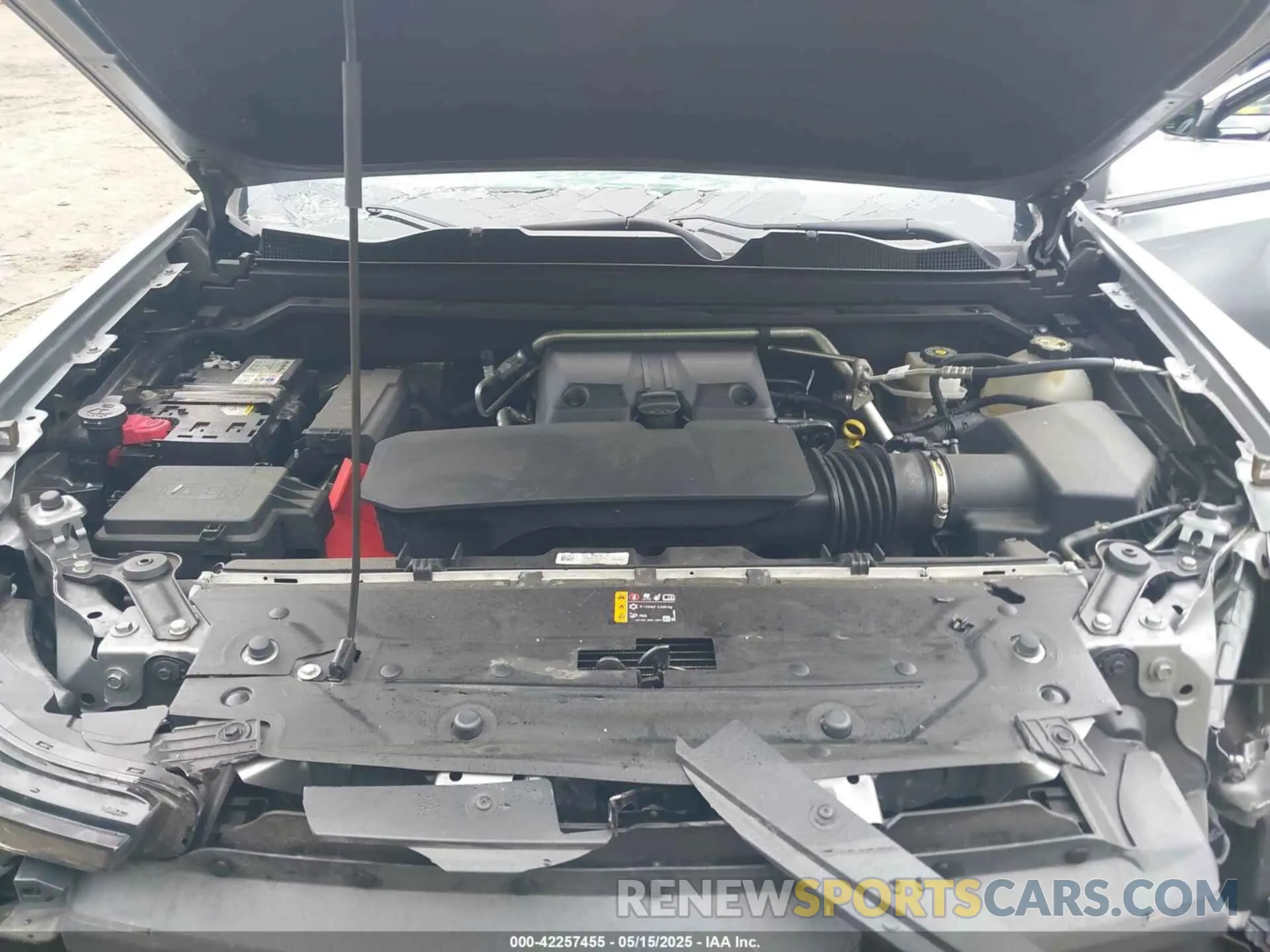 10 Photograph of a damaged car 1GCPTDEK5P1245985 CHEVROLET COLORADO 2023