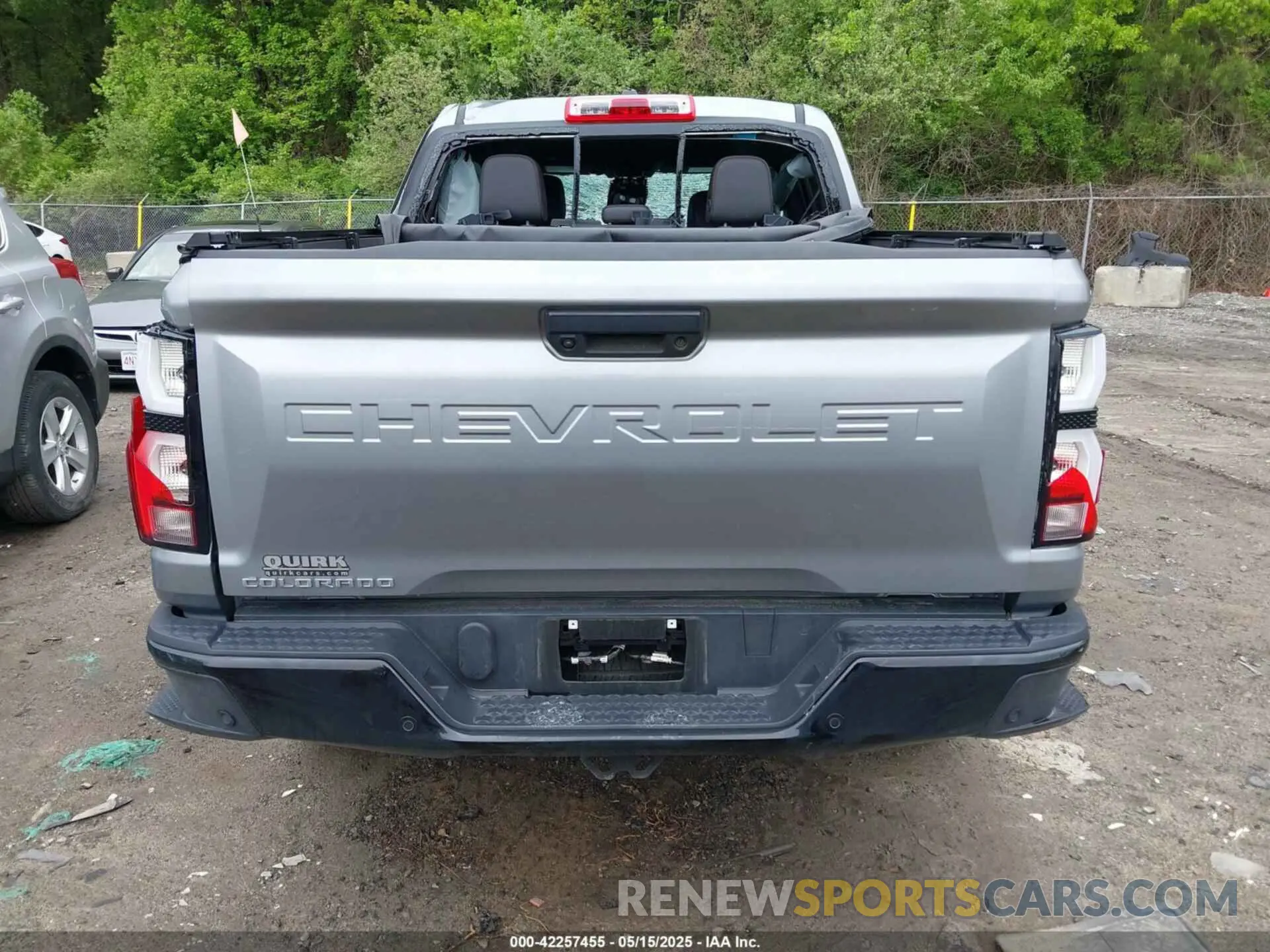 16 Photograph of a damaged car 1GCPTDEK5P1245985 CHEVROLET COLORADO 2023