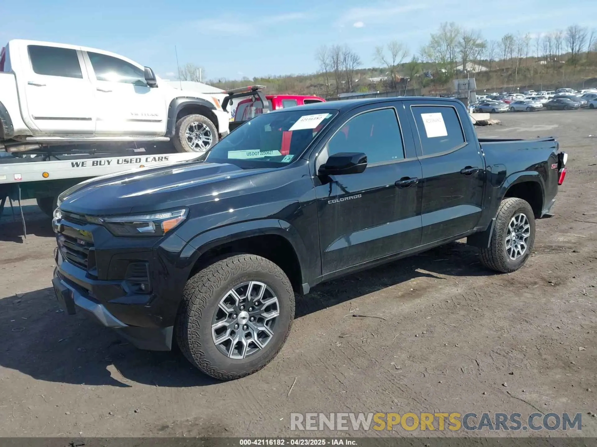 2 Photograph of a damaged car 1GCPTDEK8P1219901 CHEVROLET COLORADO 2023