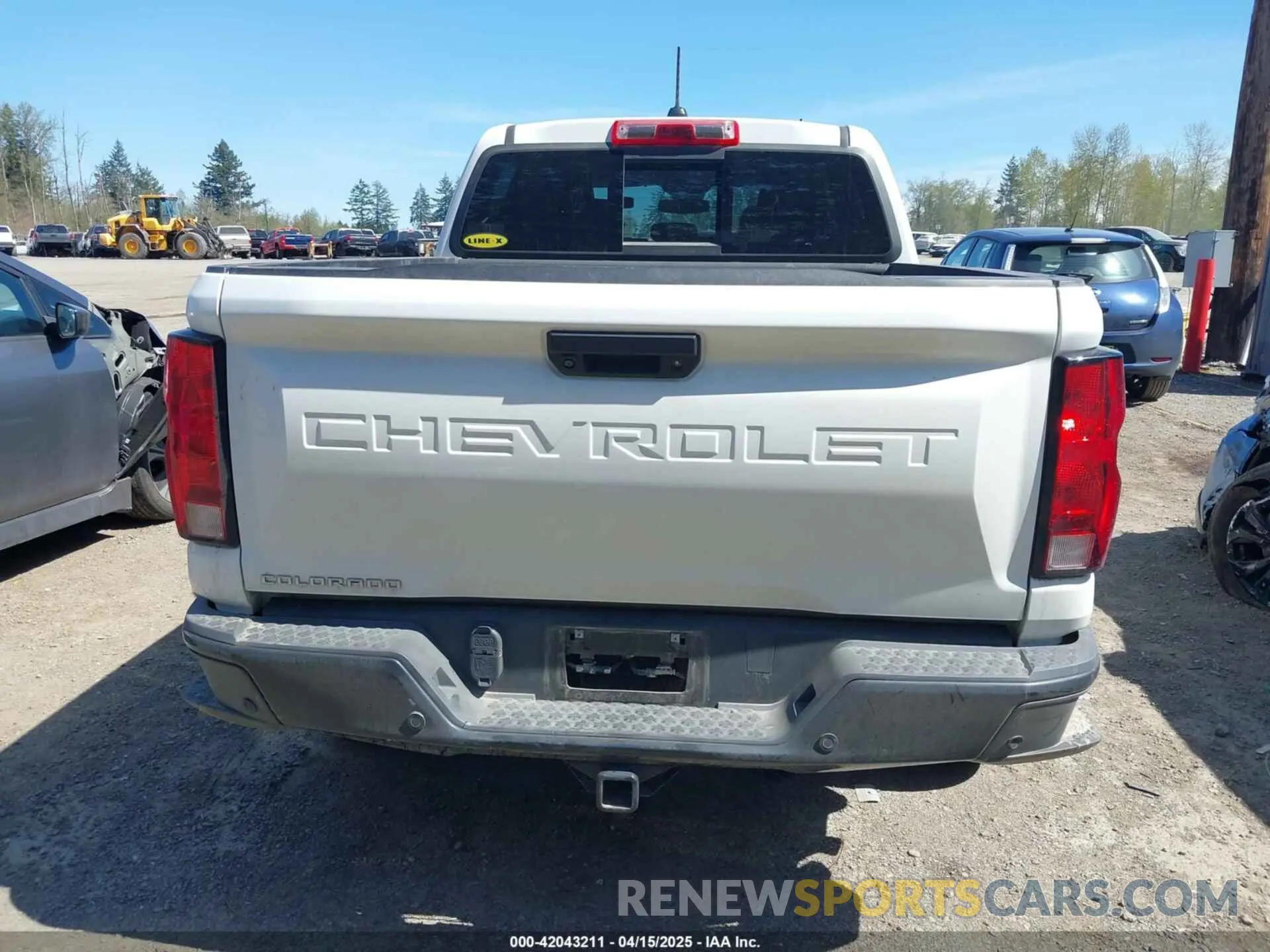 16 Photograph of a damaged car 1GCPTEEK2P1203392 CHEVROLET COLORADO 2023