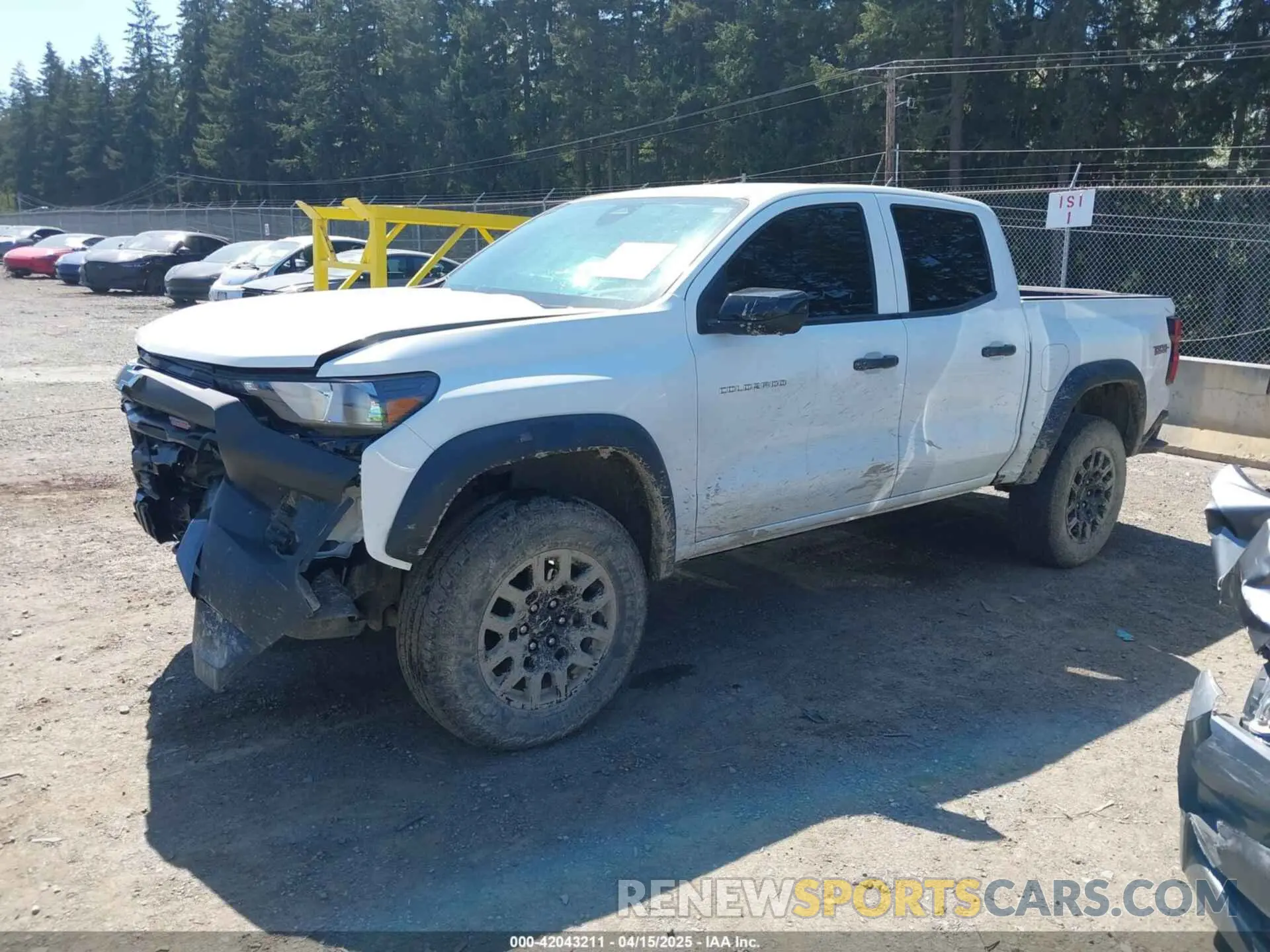 2 Photograph of a damaged car 1GCPTEEK2P1203392 CHEVROLET COLORADO 2023
