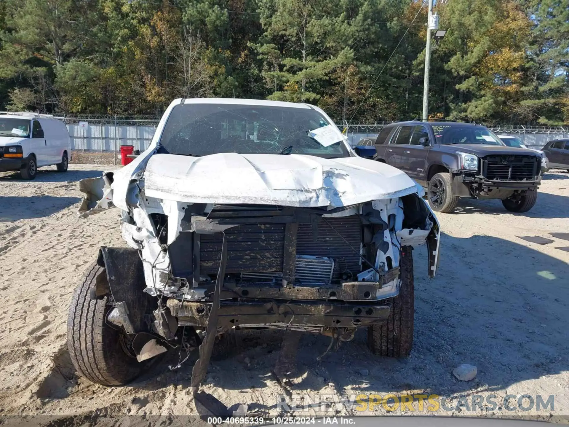 11 Photograph of a damaged car 1GCPTEEK9P1245719 CHEVROLET COLORADO 2023
