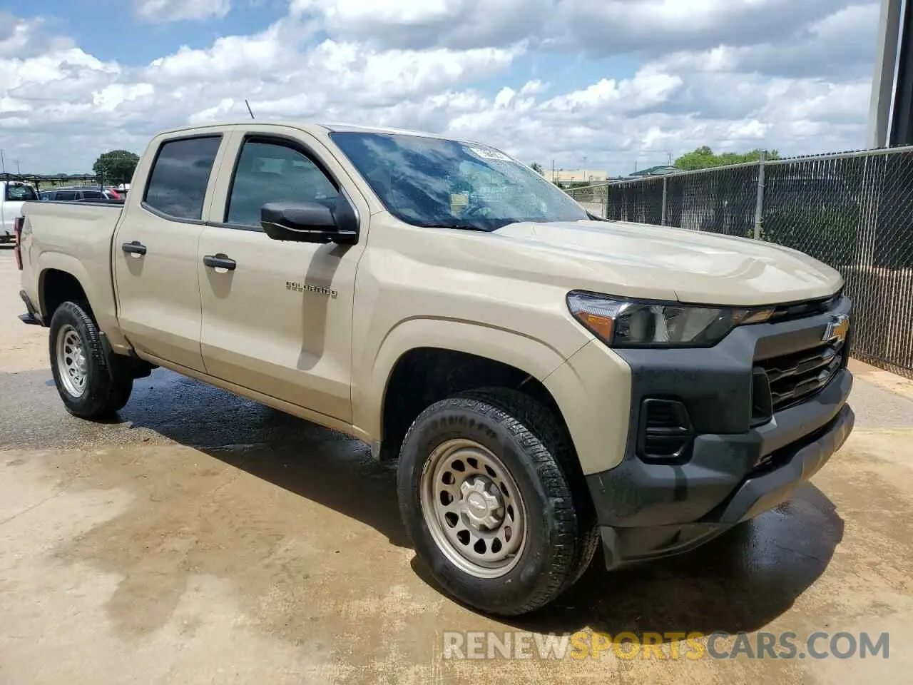 4 Photograph of a damaged car 1GCGSBEC0R1145330 CHEVROLET COLORADO 2024
