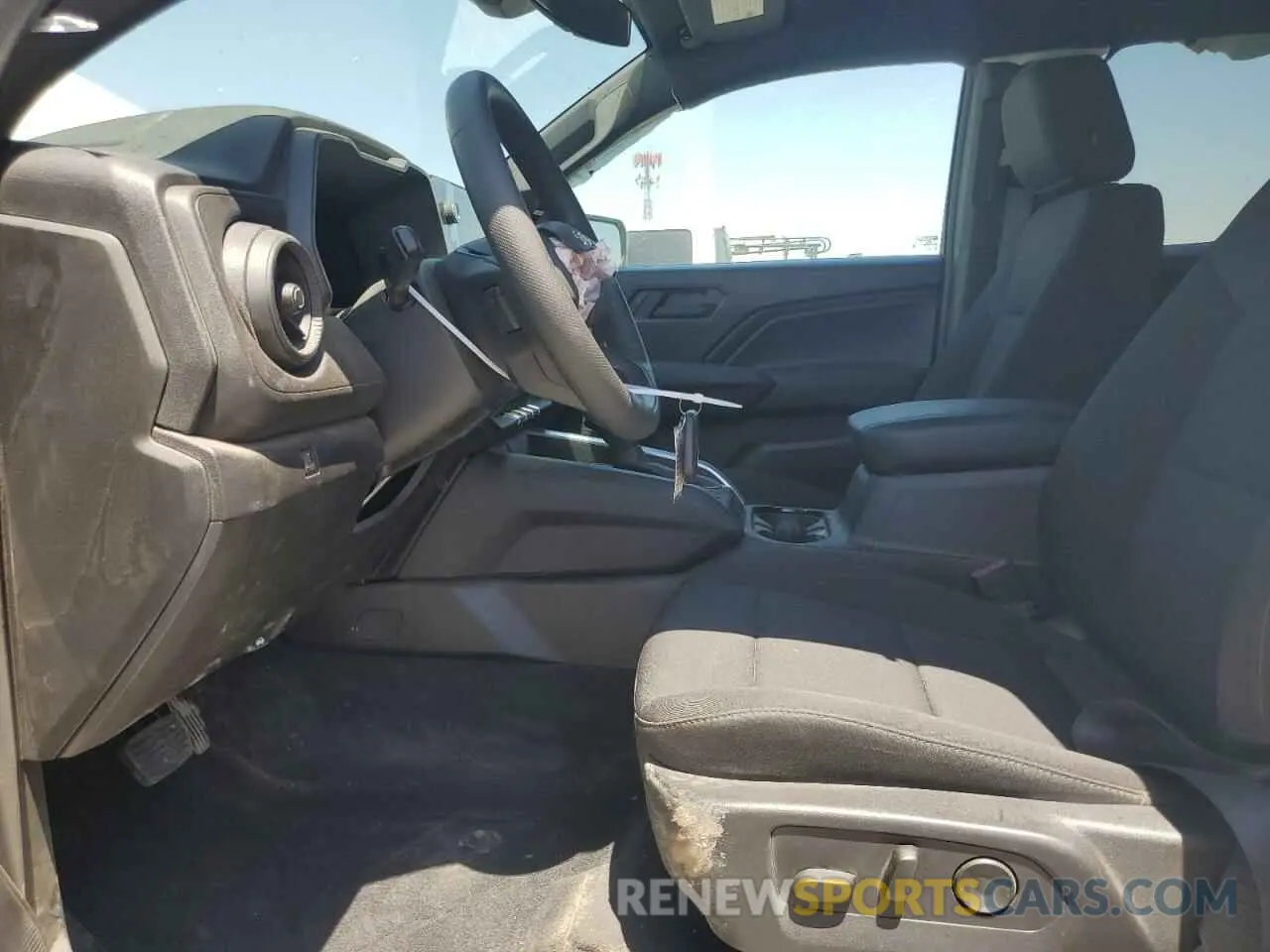 7 Photograph of a damaged car 1GCGSBEC0R1274054 CHEVROLET COLORADO 2024