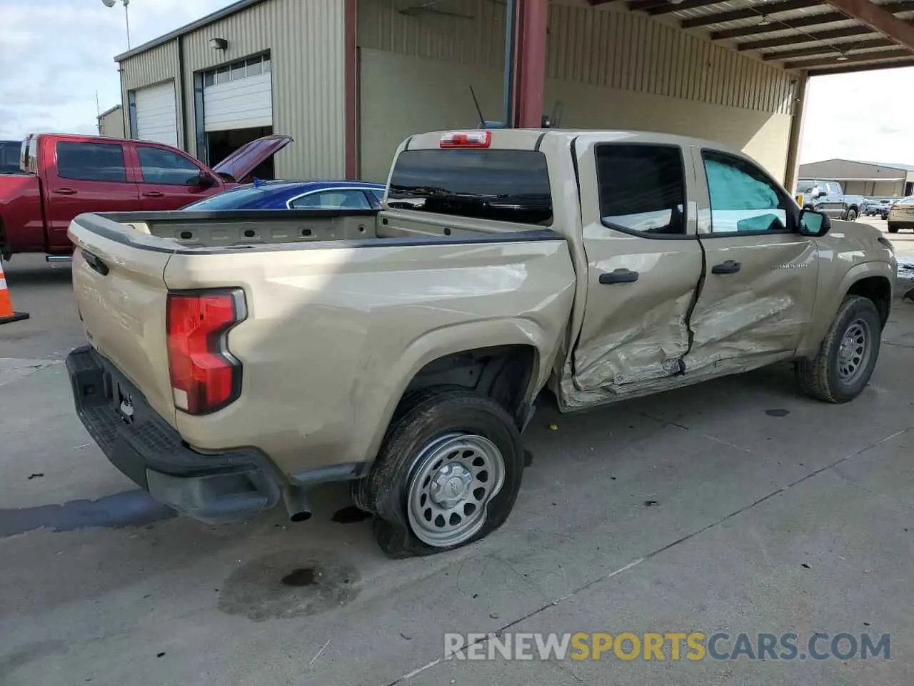 3 Photograph of a damaged car 1GCGSBEC1R1144994 CHEVROLET COLORADO 2024