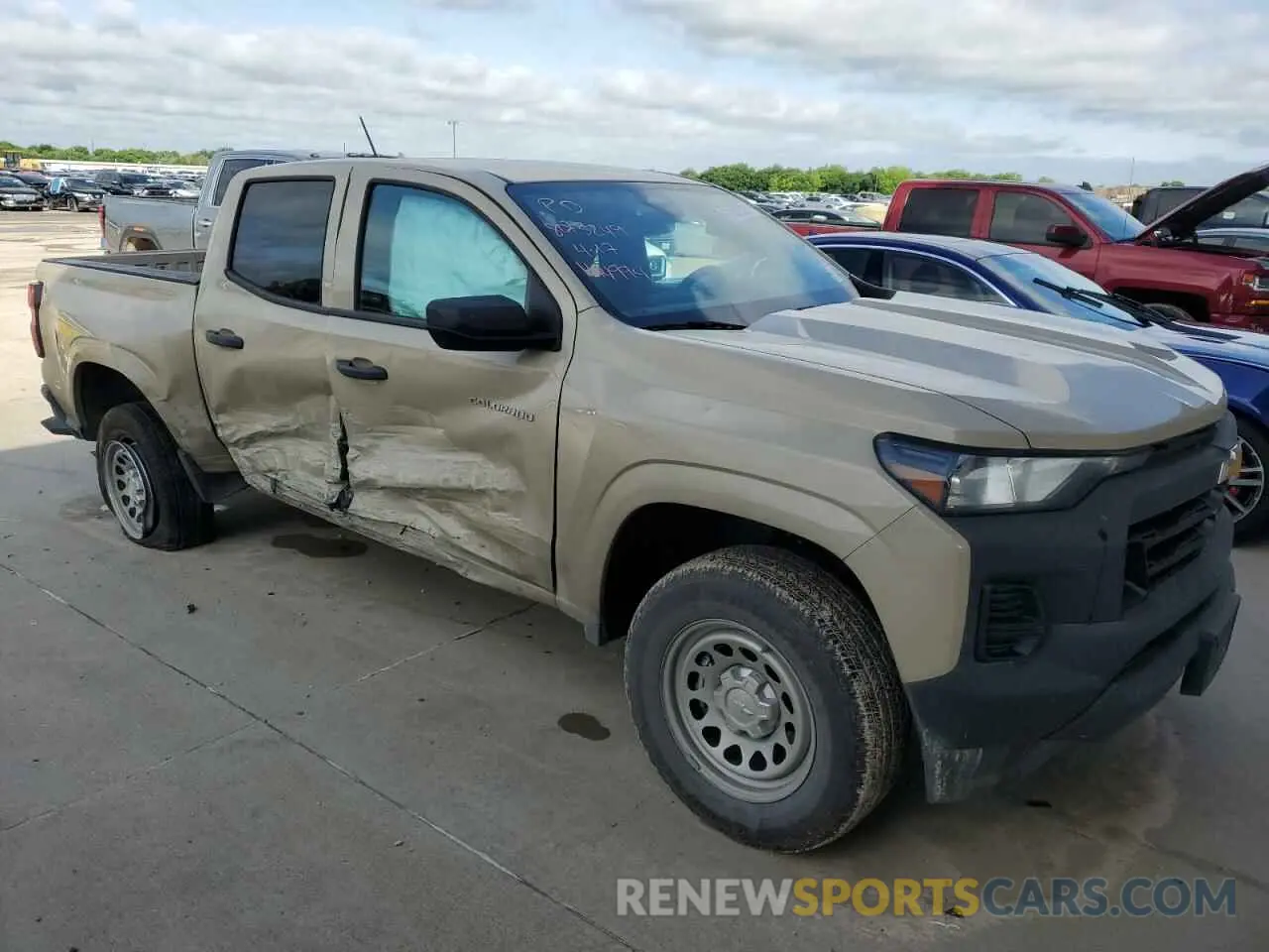 4 Photograph of a damaged car 1GCGSBEC1R1144994 CHEVROLET COLORADO 2024