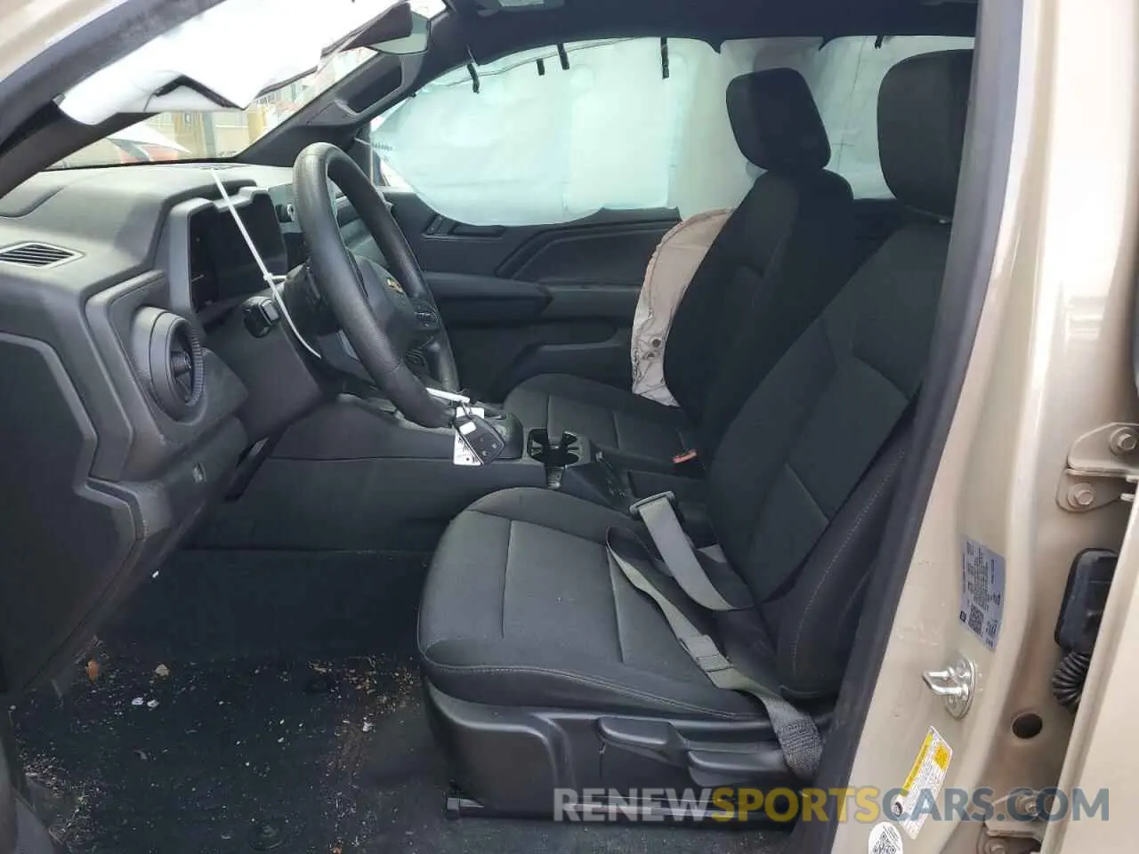 7 Photograph of a damaged car 1GCGSBEC1R1144994 CHEVROLET COLORADO 2024