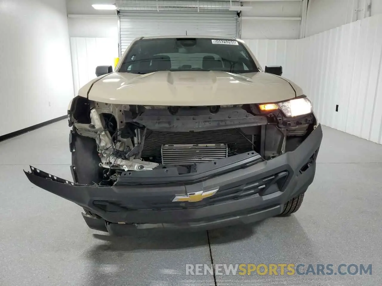 5 Photograph of a damaged car 1GCGSBEC1R1145420 CHEVROLET COLORADO 2024