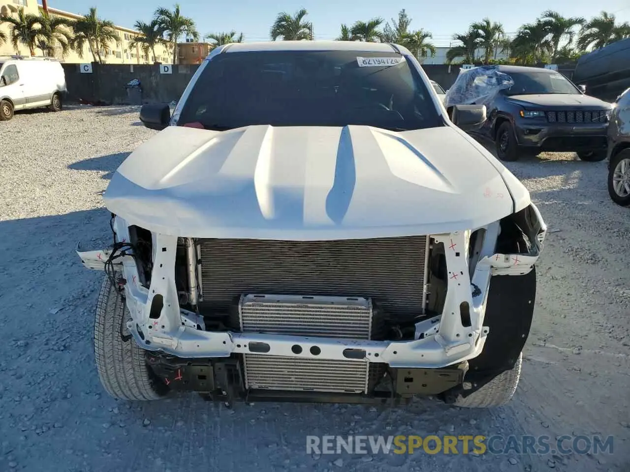 5 Photograph of a damaged car 1GCGSBEC1R1250216 CHEVROLET COLORADO 2024