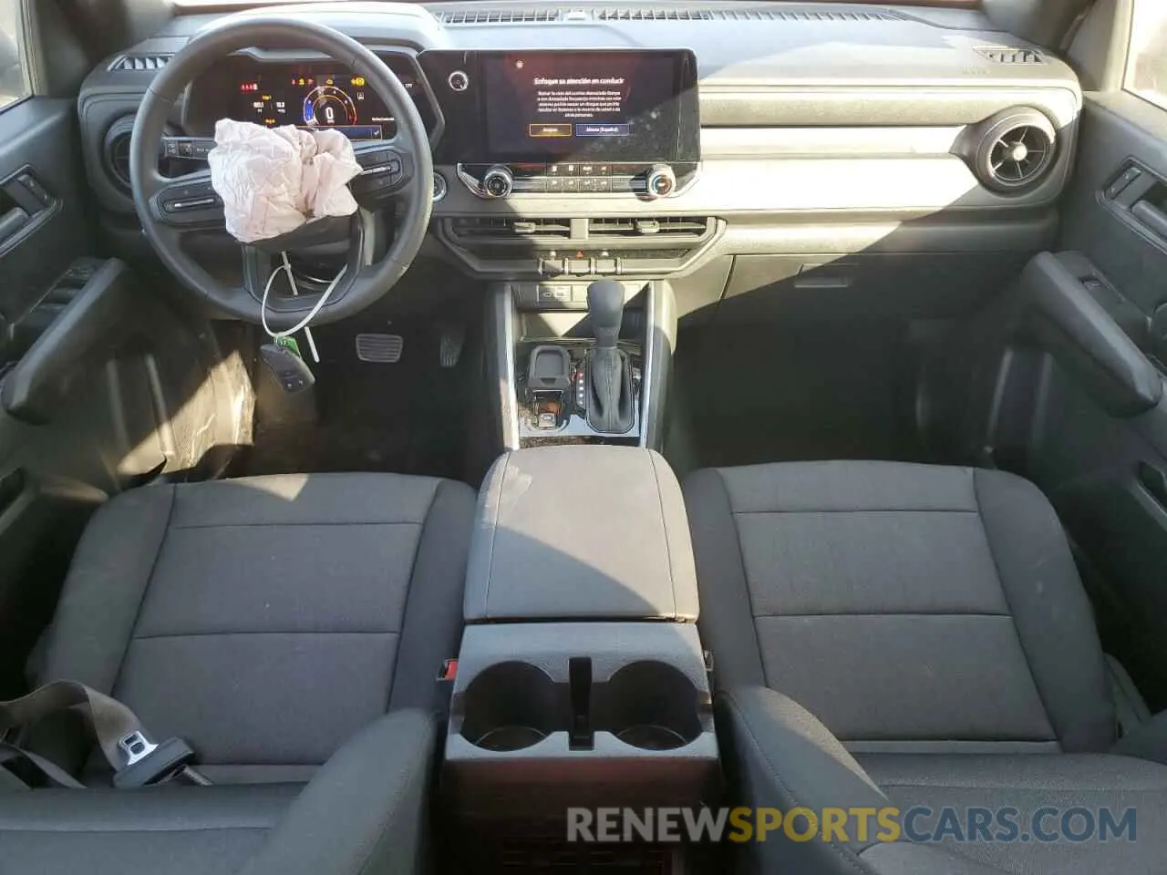 8 Photograph of a damaged car 1GCGSBEC1R1250216 CHEVROLET COLORADO 2024