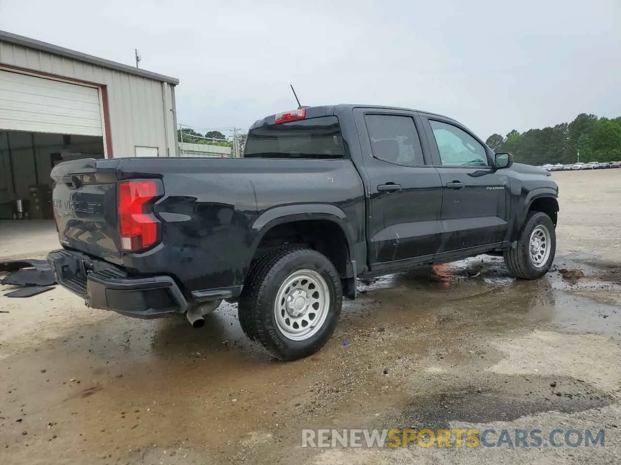 3 Photograph of a damaged car 1GCGSBEC2R1125077 CHEVROLET COLORADO 2024
