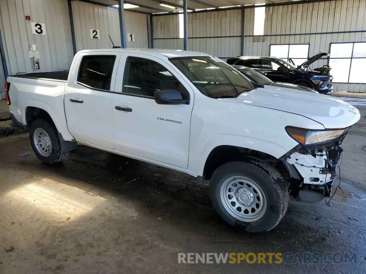 4 Photograph of a damaged car 1GCGSBEC3R1238651 CHEVROLET COLORADO 2024