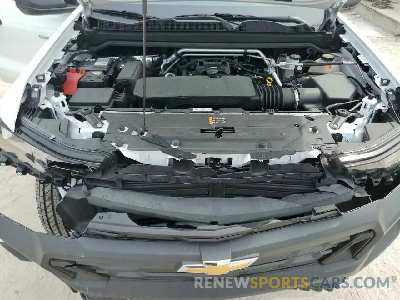 13 Photograph of a damaged car 1GCGSBEC4R1214049 CHEVROLET COLORADO 2024