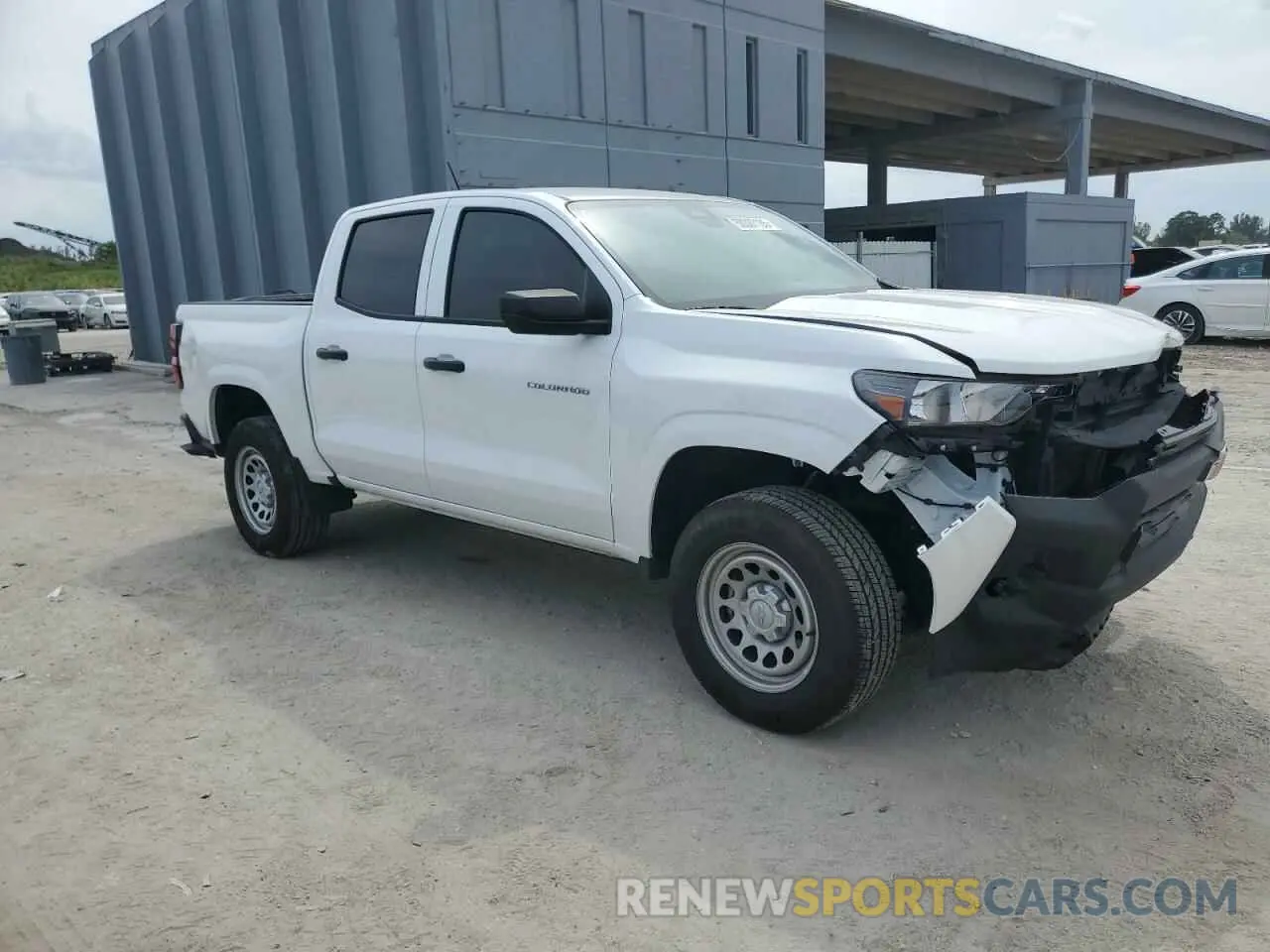 4 Photograph of a damaged car 1GCGSBEC4R1214049 CHEVROLET COLORADO 2024