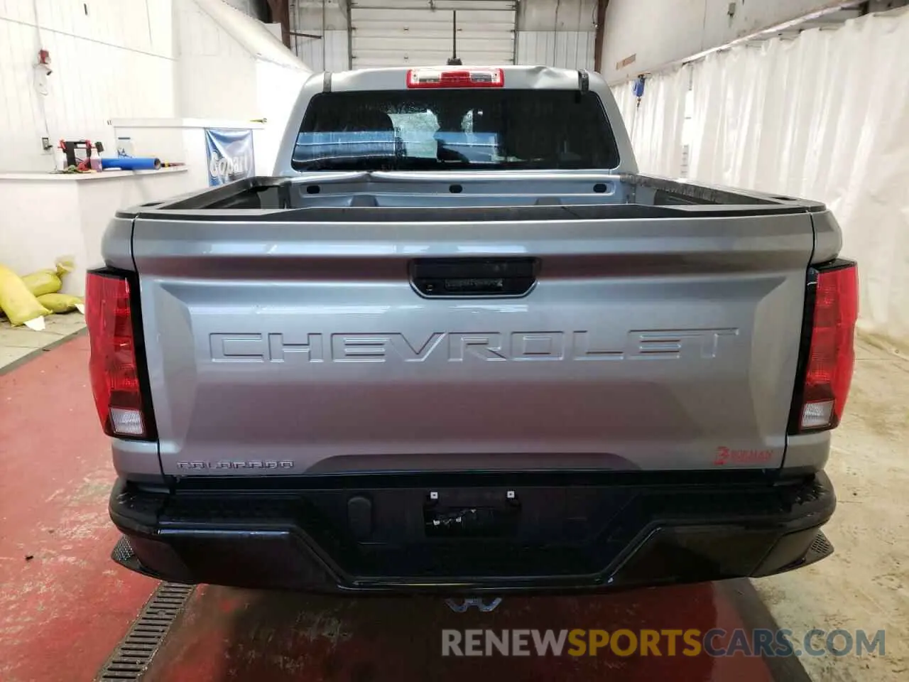 6 Photograph of a damaged car 1GCGSBEC8R1134222 CHEVROLET COLORADO 2024