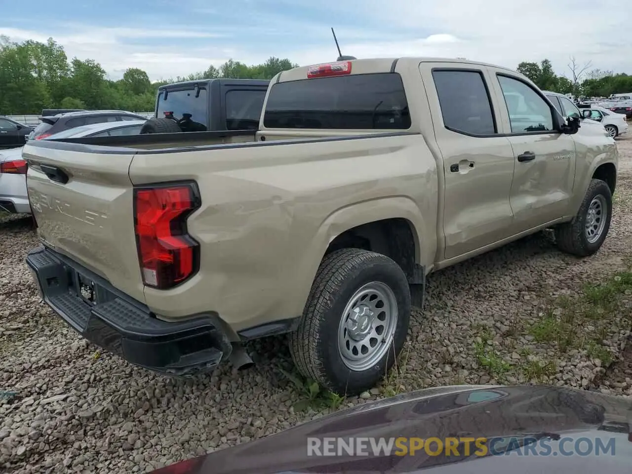 3 Photograph of a damaged car 1GCGSBEC8R1135600 CHEVROLET COLORADO 2024
