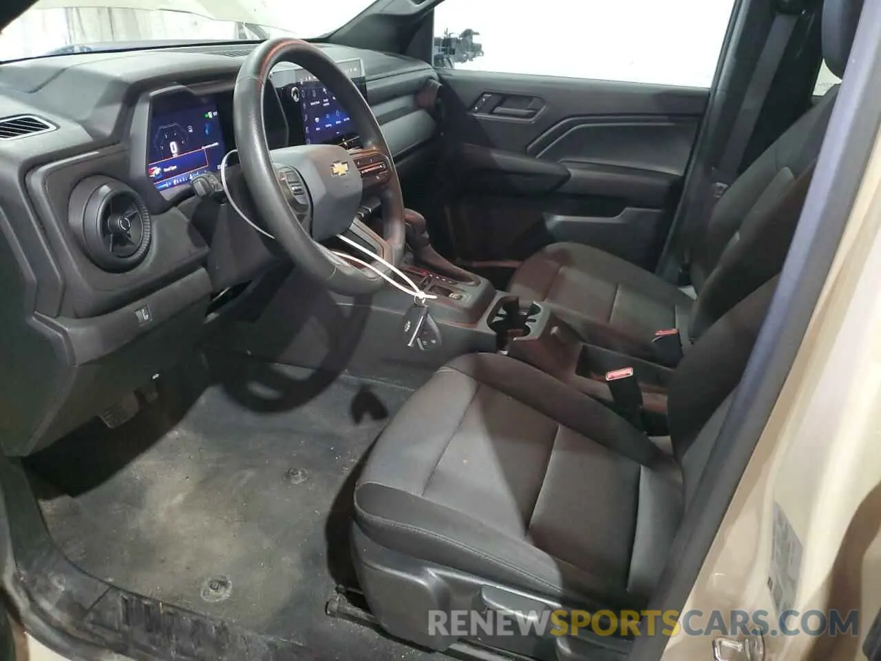 7 Photograph of a damaged car 1GCGSBEC8R1135600 CHEVROLET COLORADO 2024