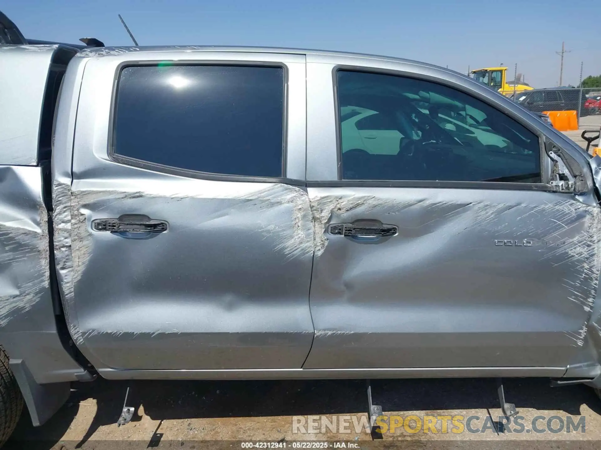 13 Photograph of a damaged car 1GCGSBEC8R1183047 CHEVROLET COLORADO 2024