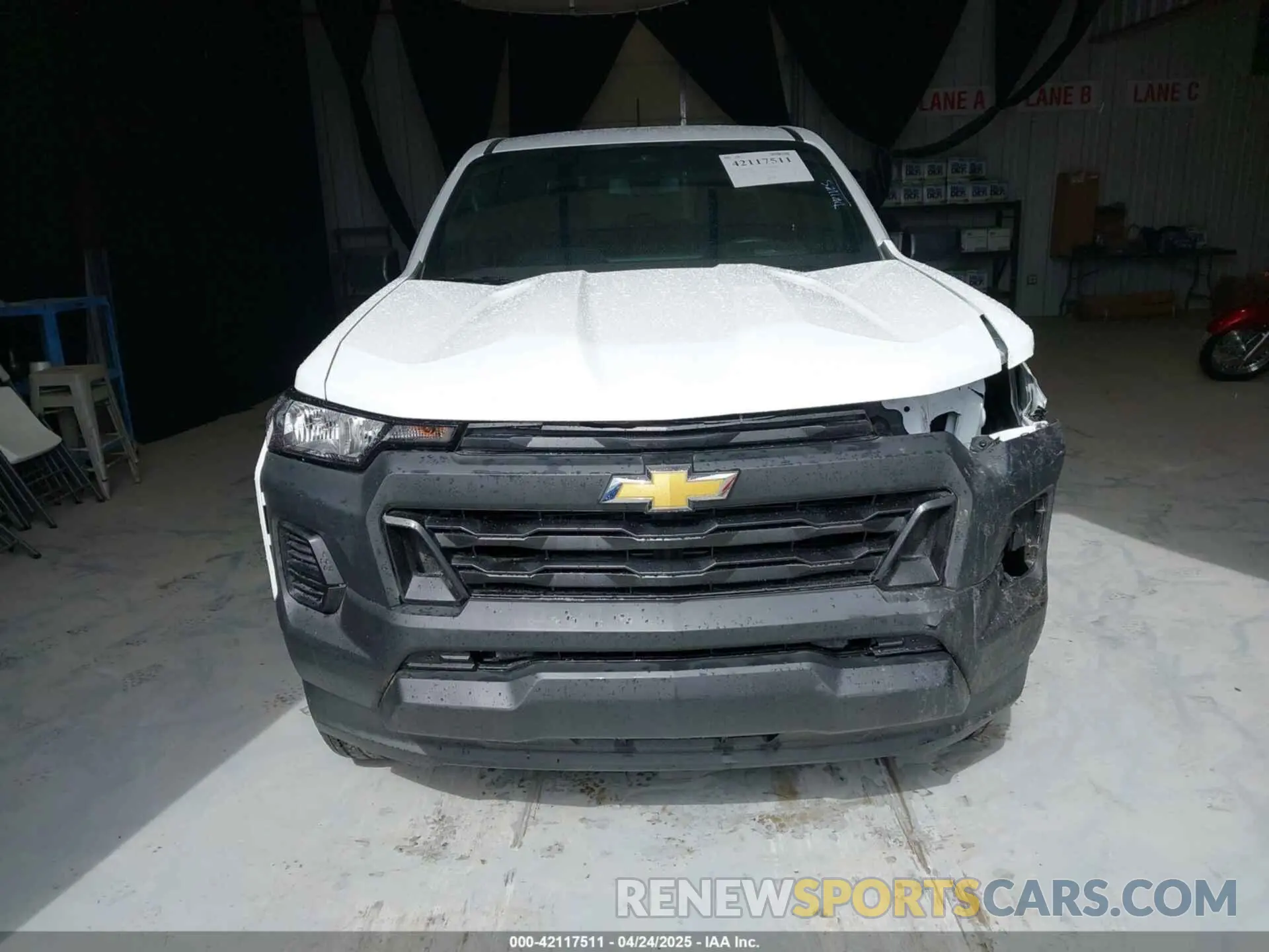 12 Photograph of a damaged car 1GCGSBEC8R1213406 CHEVROLET COLORADO 2024