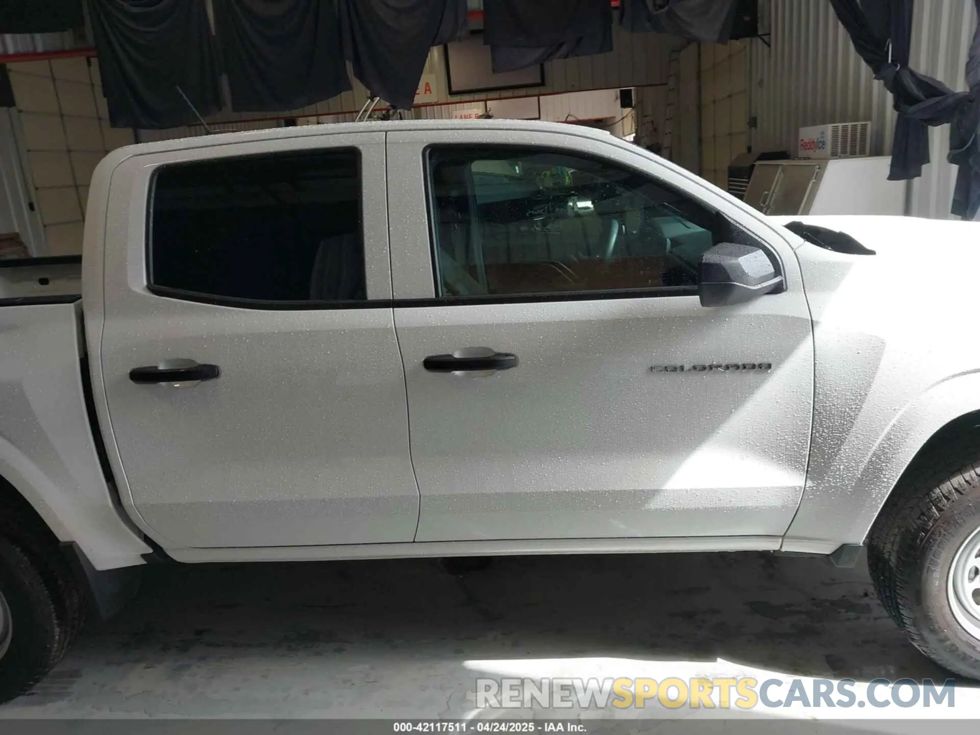 13 Photograph of a damaged car 1GCGSBEC8R1213406 CHEVROLET COLORADO 2024