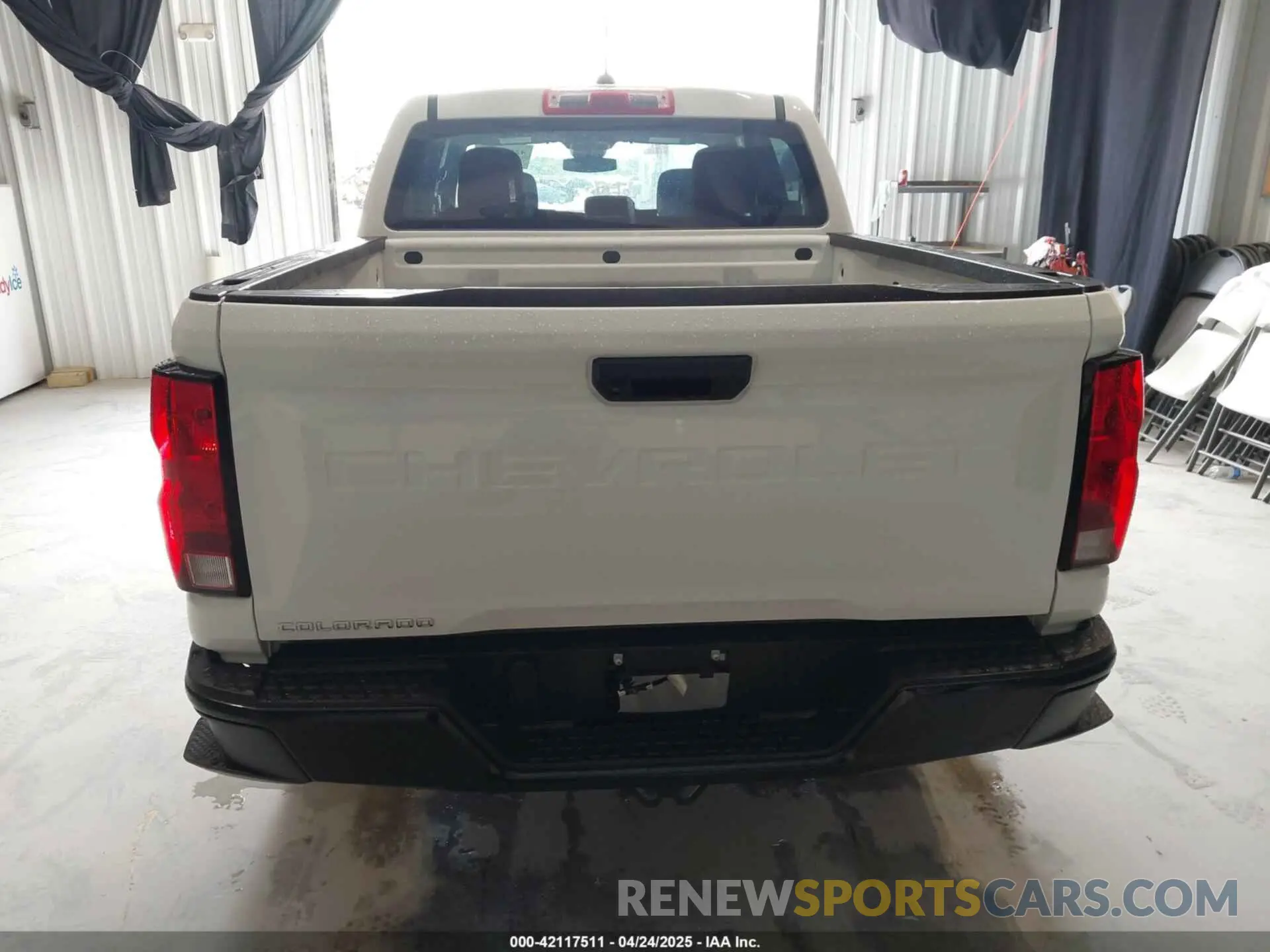 16 Photograph of a damaged car 1GCGSBEC8R1213406 CHEVROLET COLORADO 2024