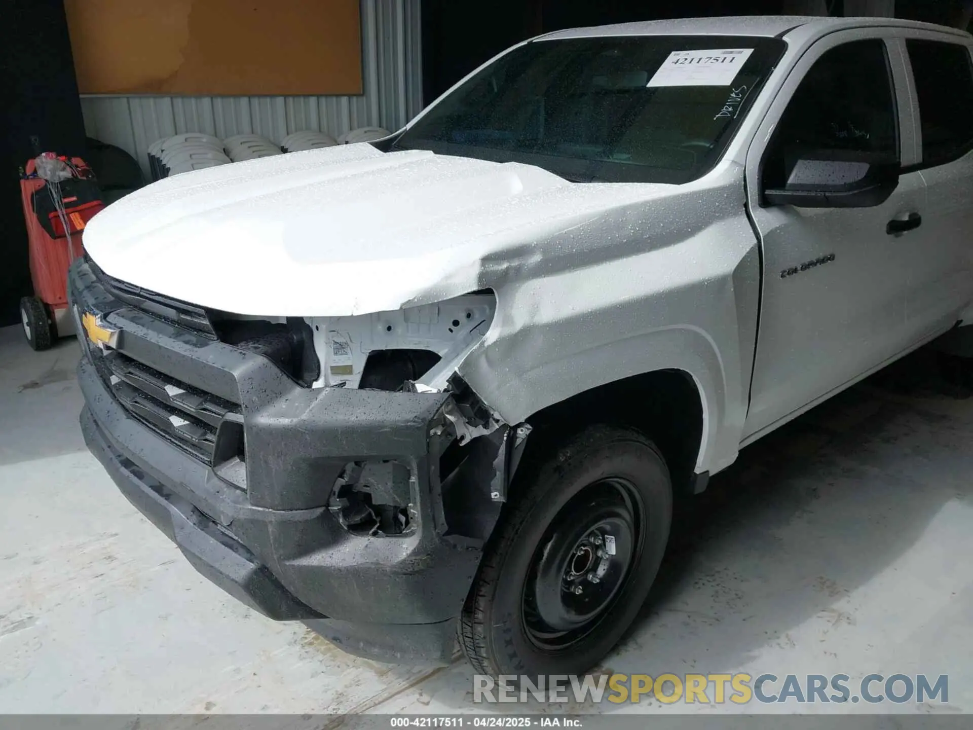 6 Photograph of a damaged car 1GCGSBEC8R1213406 CHEVROLET COLORADO 2024