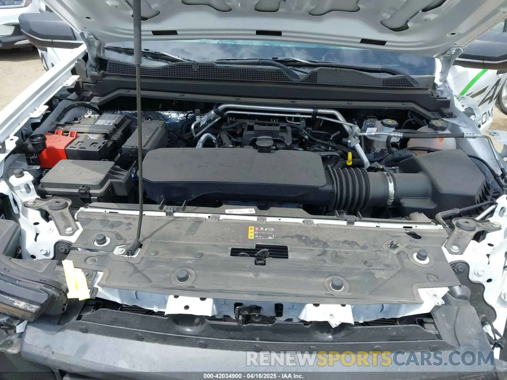 10 Photograph of a damaged car 1GCGSBEC9R1264543 CHEVROLET COLORADO 2024